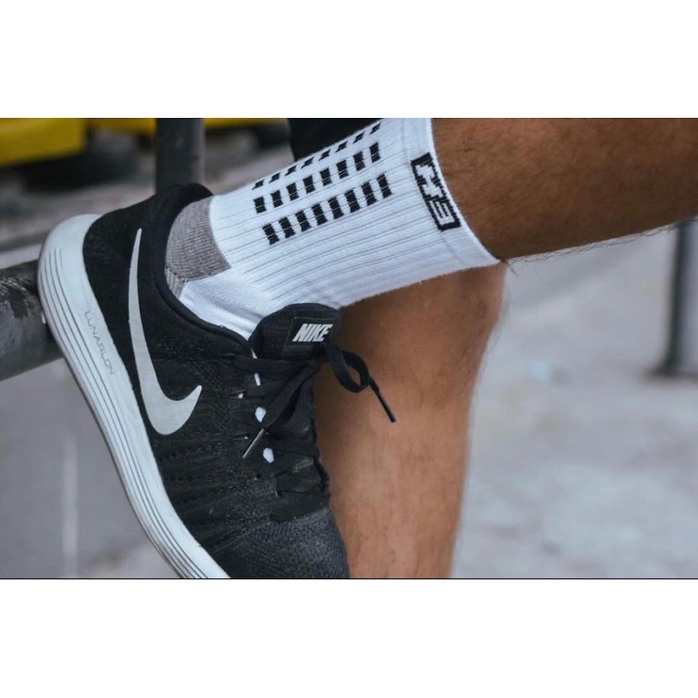 H3 super -B 防滑短襪