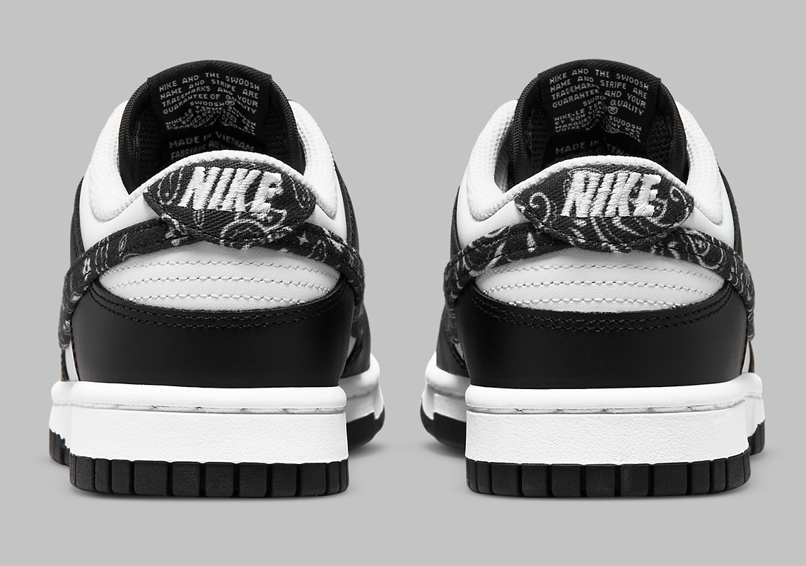 W NIKE DUNK LOW ESS 