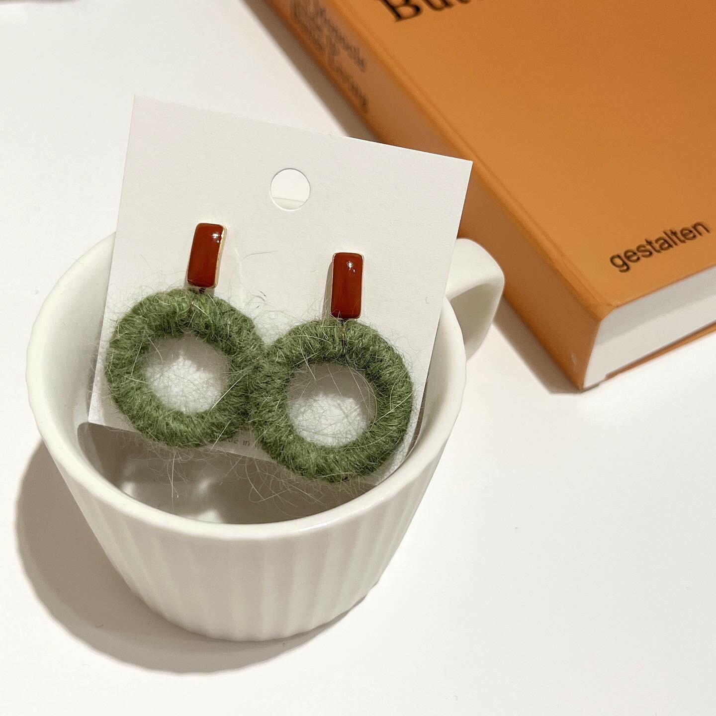 韓國抹茶奶霜。鋼針耳環