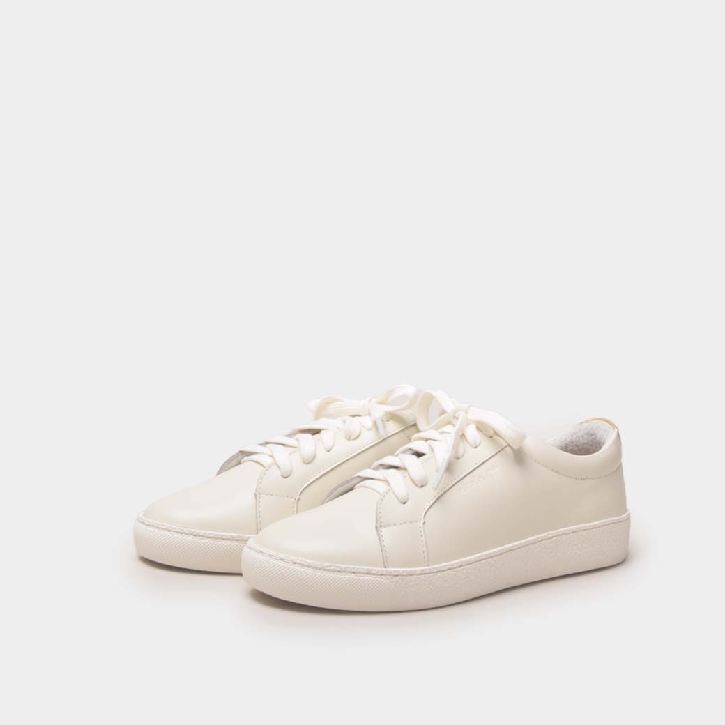 CE729   米白質感牛皮 小白鞋