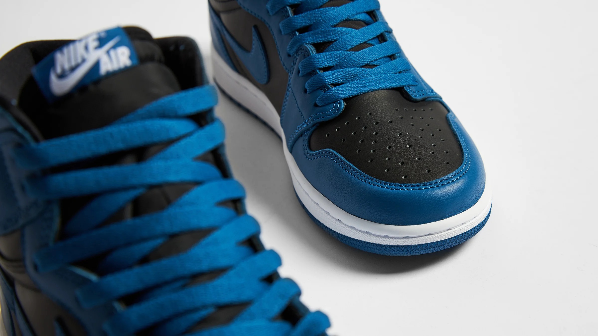 Air Jordan 1 High OG '' Dark Marina Blue '' 黑藍男鞋55508