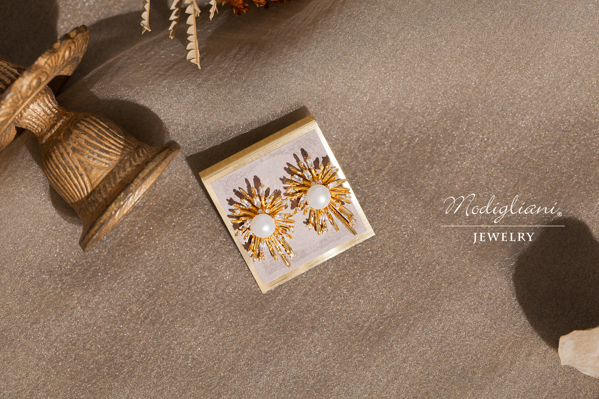 黃銅飾品,黃銅,華麗,搶眼,耳環,貼式耳環,18K金,鋯石,天然珍珠