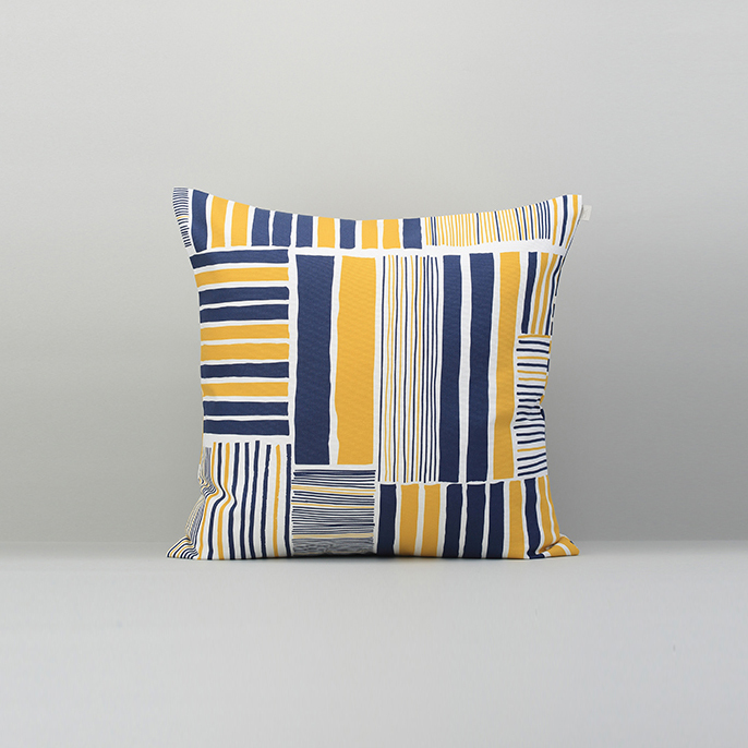 印花抱枕套 / 鐵皮屋黃藍
