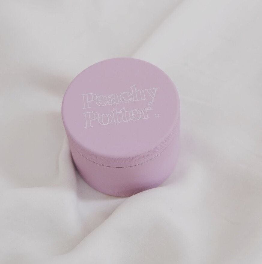 PURPLE HAZE HERB TOBACCO GRINDER BY PEACHY POTTER