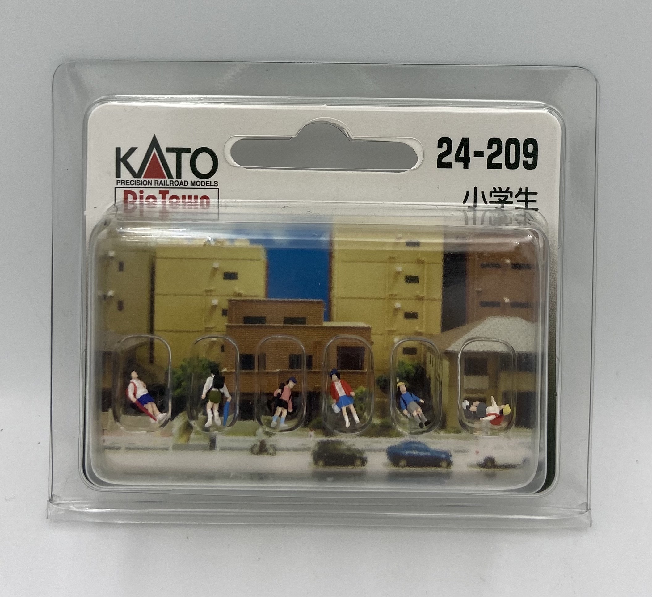 KATO 24-209 N Elementary Student