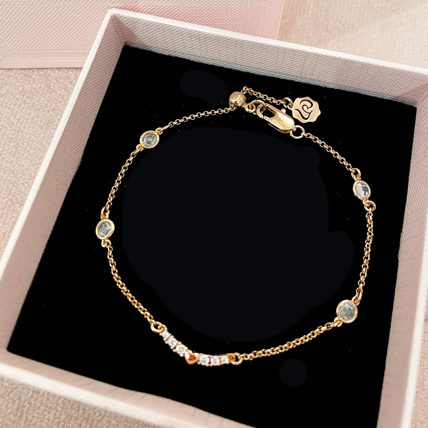 Heart Shaped Crystal Bracelet (Rose Gold)