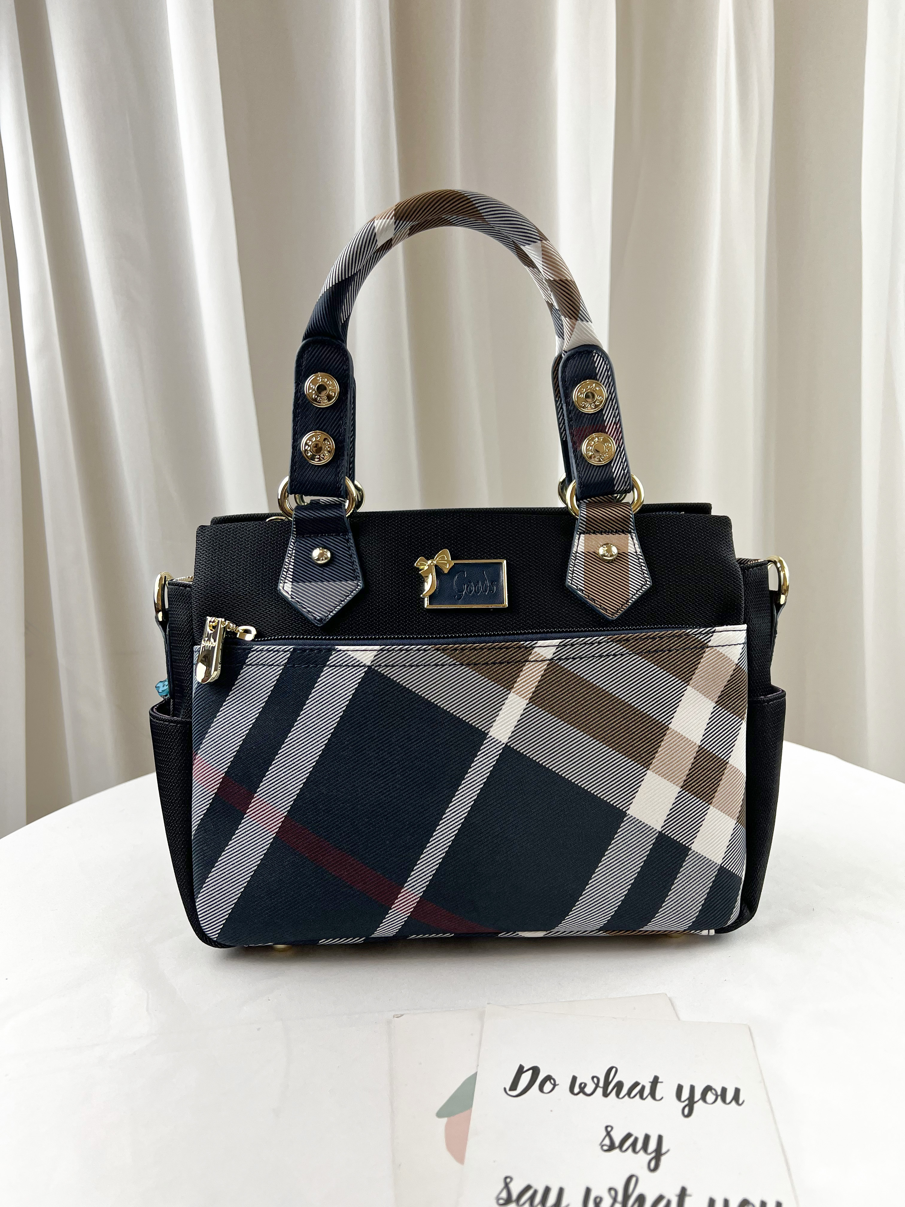 GOODS  大格黑 經典拼色防潑水手提包 / 側背包  #2425