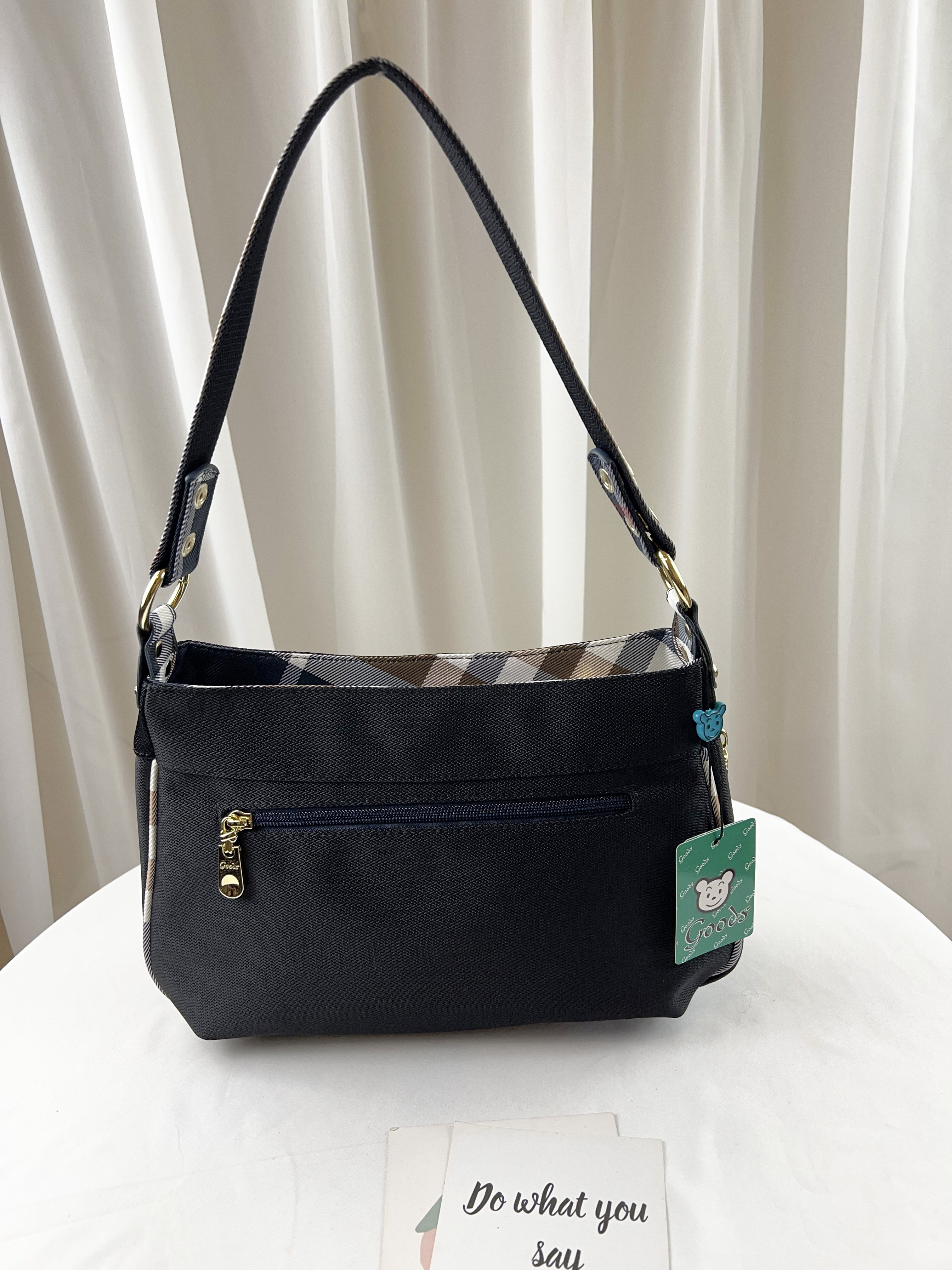 GOODS 大格黑 拼色防潑水肩背包 / 側背包 #29255