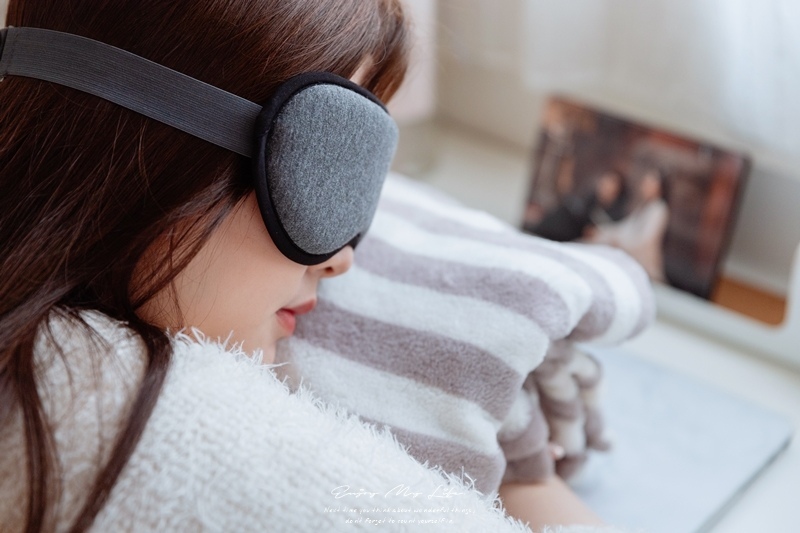Ami芽芽推薦磁吸式三段溫控定時立體熱敷眼罩，3C族必備