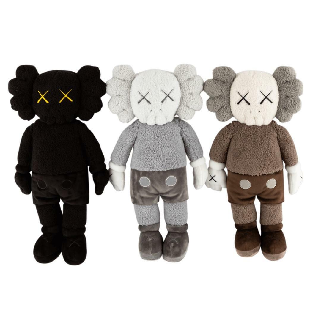 KAWS: HOLIDAY HONG KONG》 20寸Plush Box Set