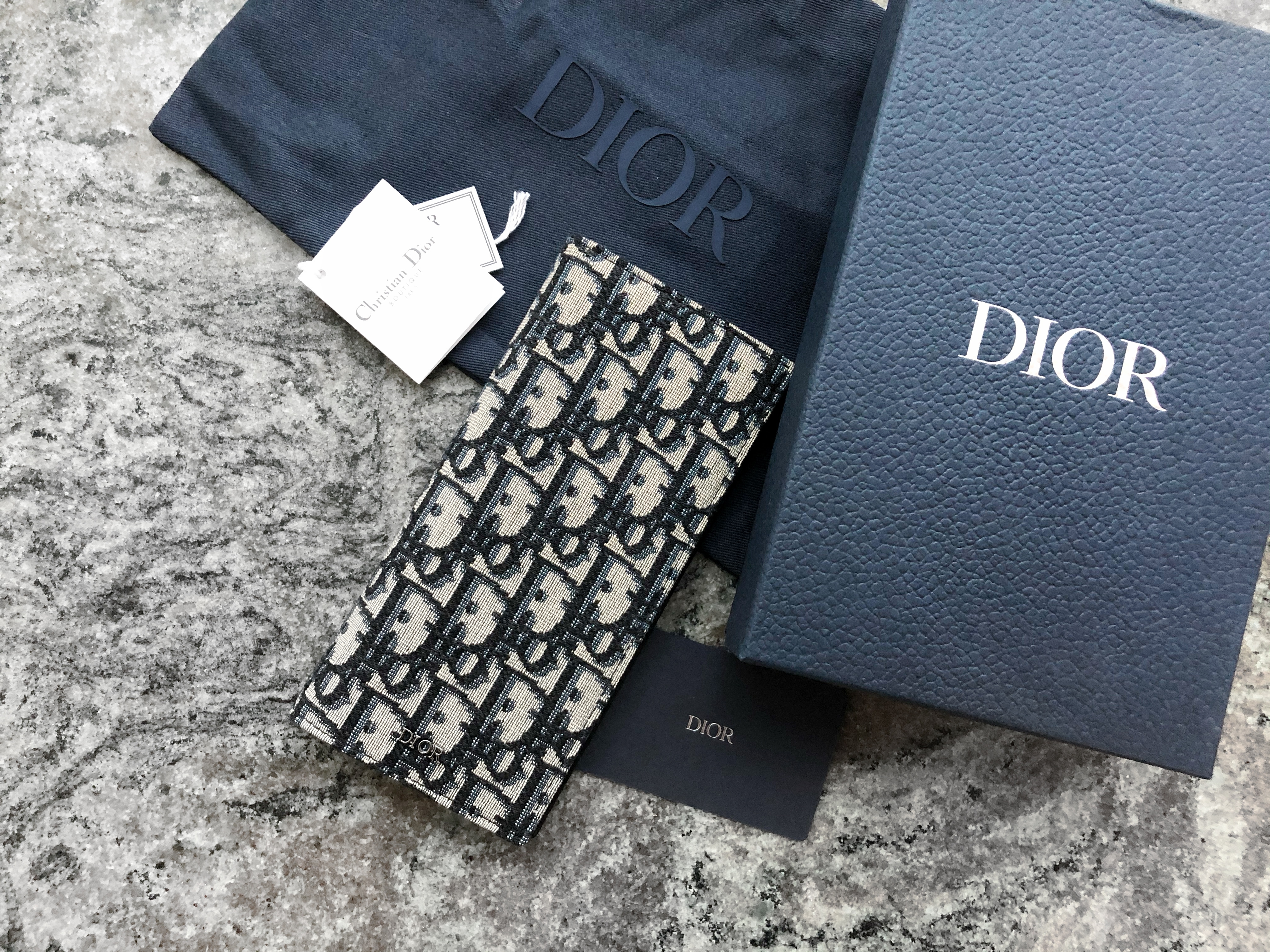 DIOR Vertical Long Wallet