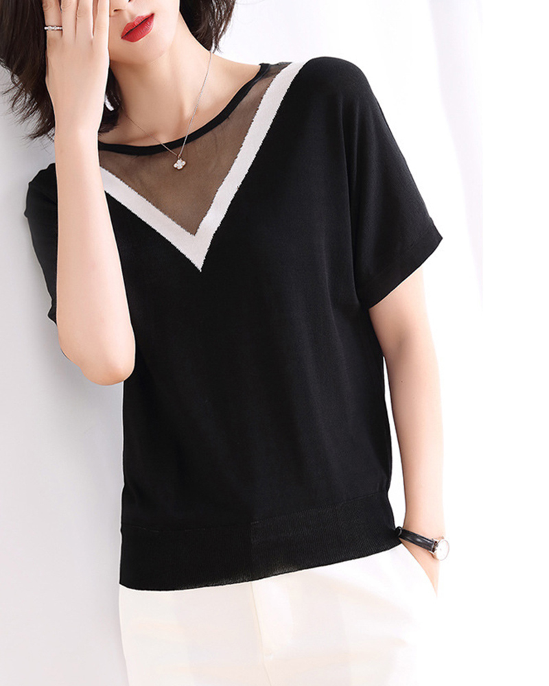 DEER.W 透膚大V配色領冰絲針織上衣 黑色