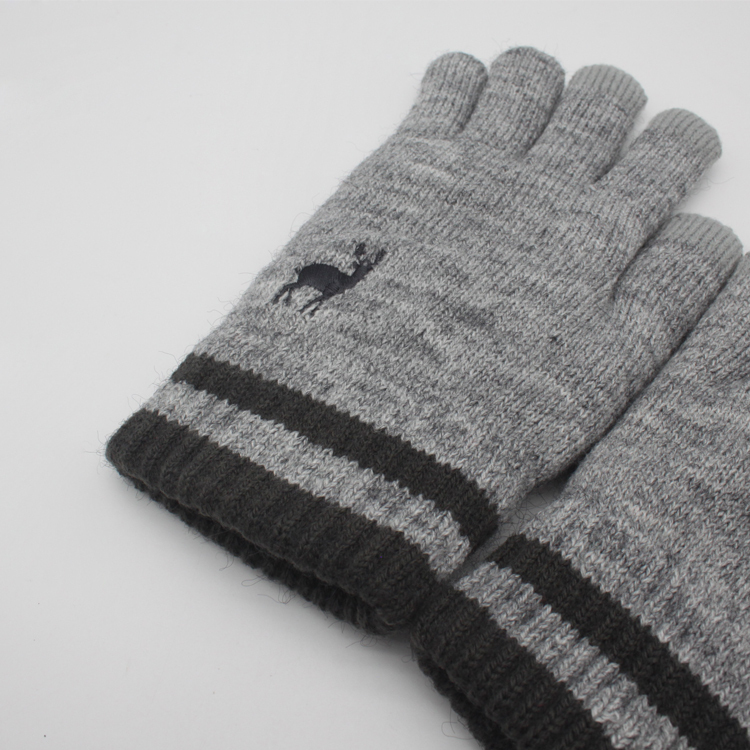 【肌暖】台灣製 麋鹿暖心保暖觸控手套(女款)丨G1318TR