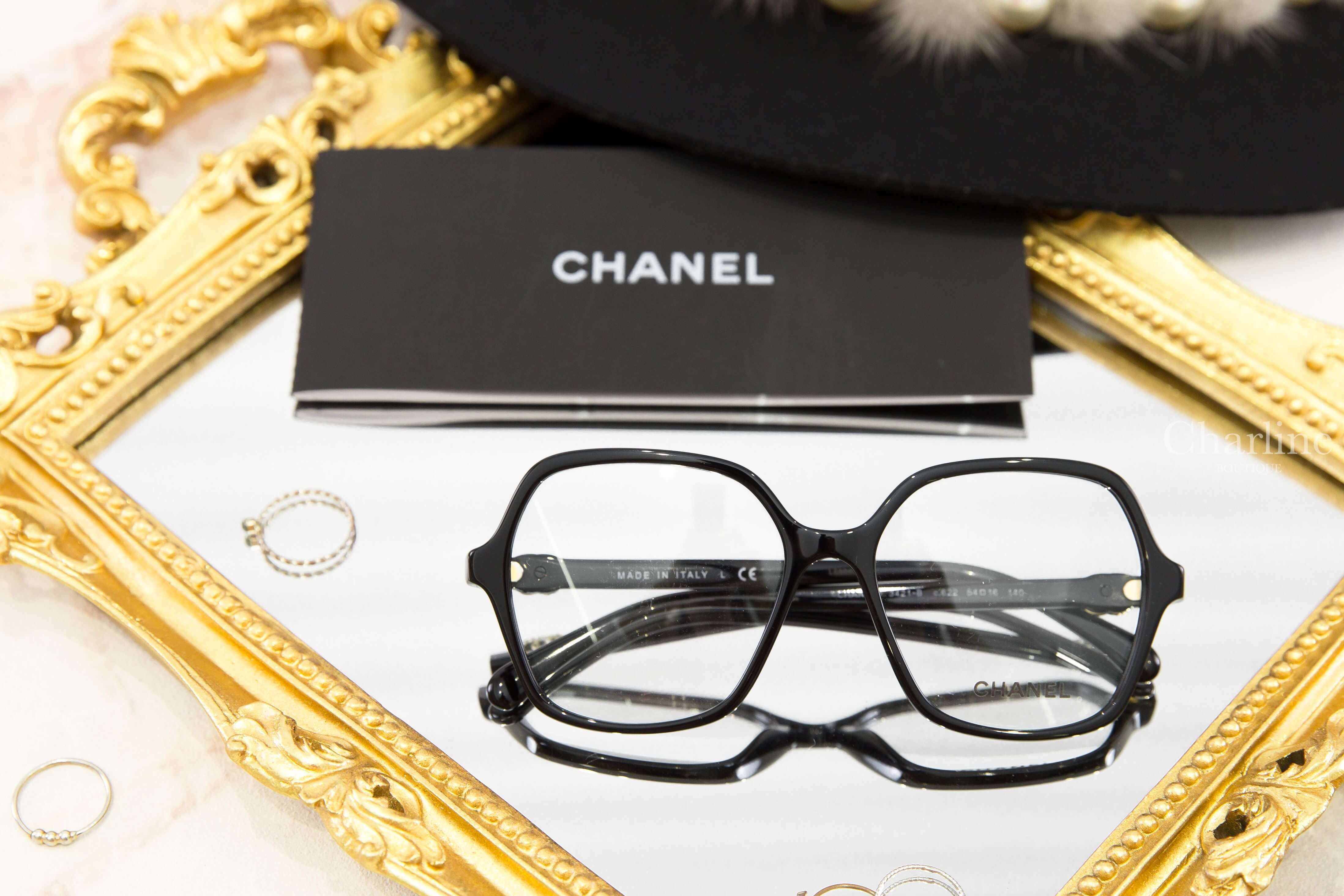 Chanel Butterfly Sunglasses 黑色蝴蝶形側邊黑金水鑽皮穿鍊CC平光眼鏡-Charline Boutique 精品代購
