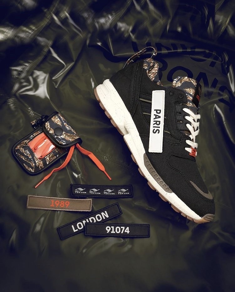 【 adidas ZX8000 "OUT THERE" 限定鞋款 】