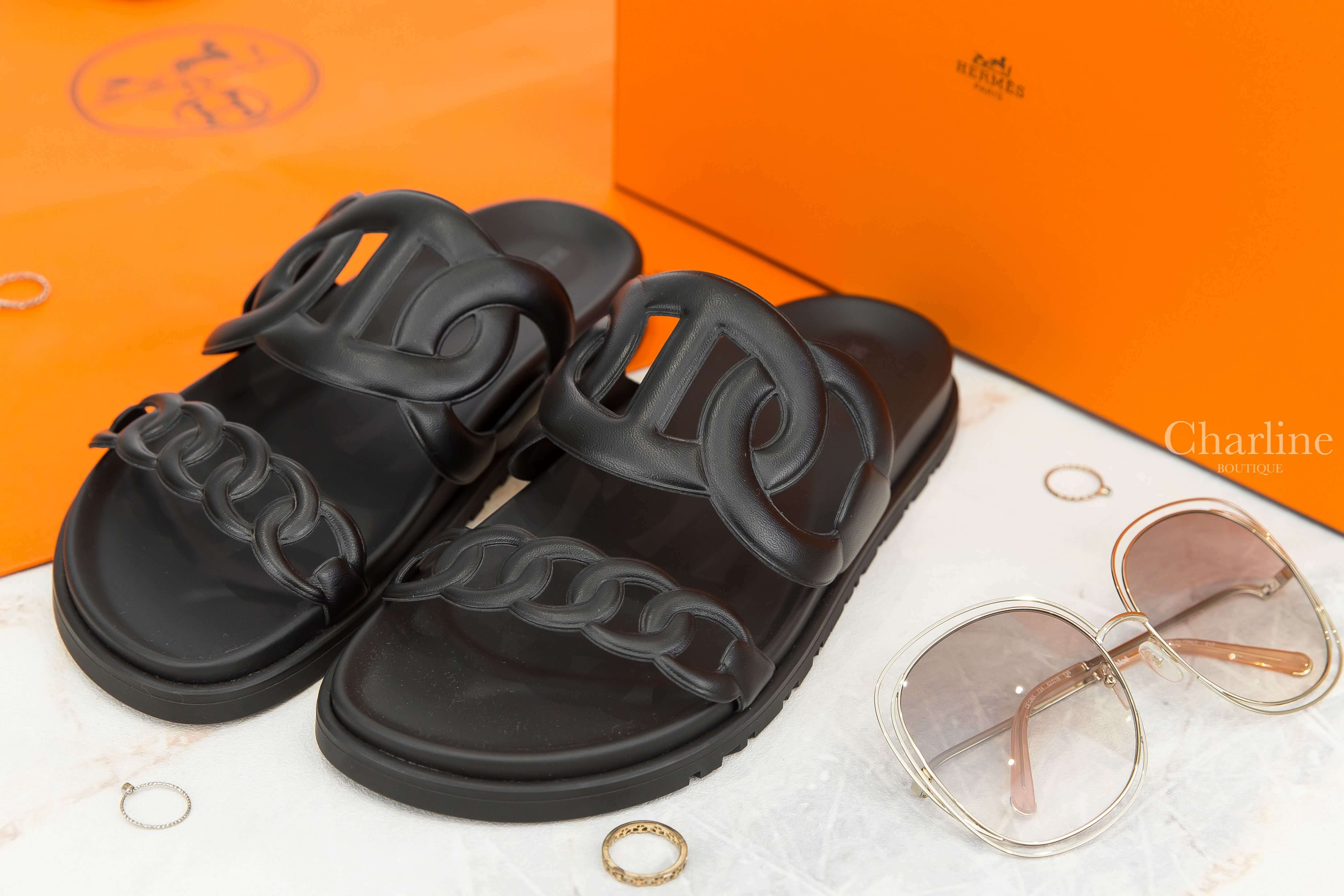 Hermès Extra Sandal 黑色θ牛皮平底拖鞋-Charline Boutique 精品代購