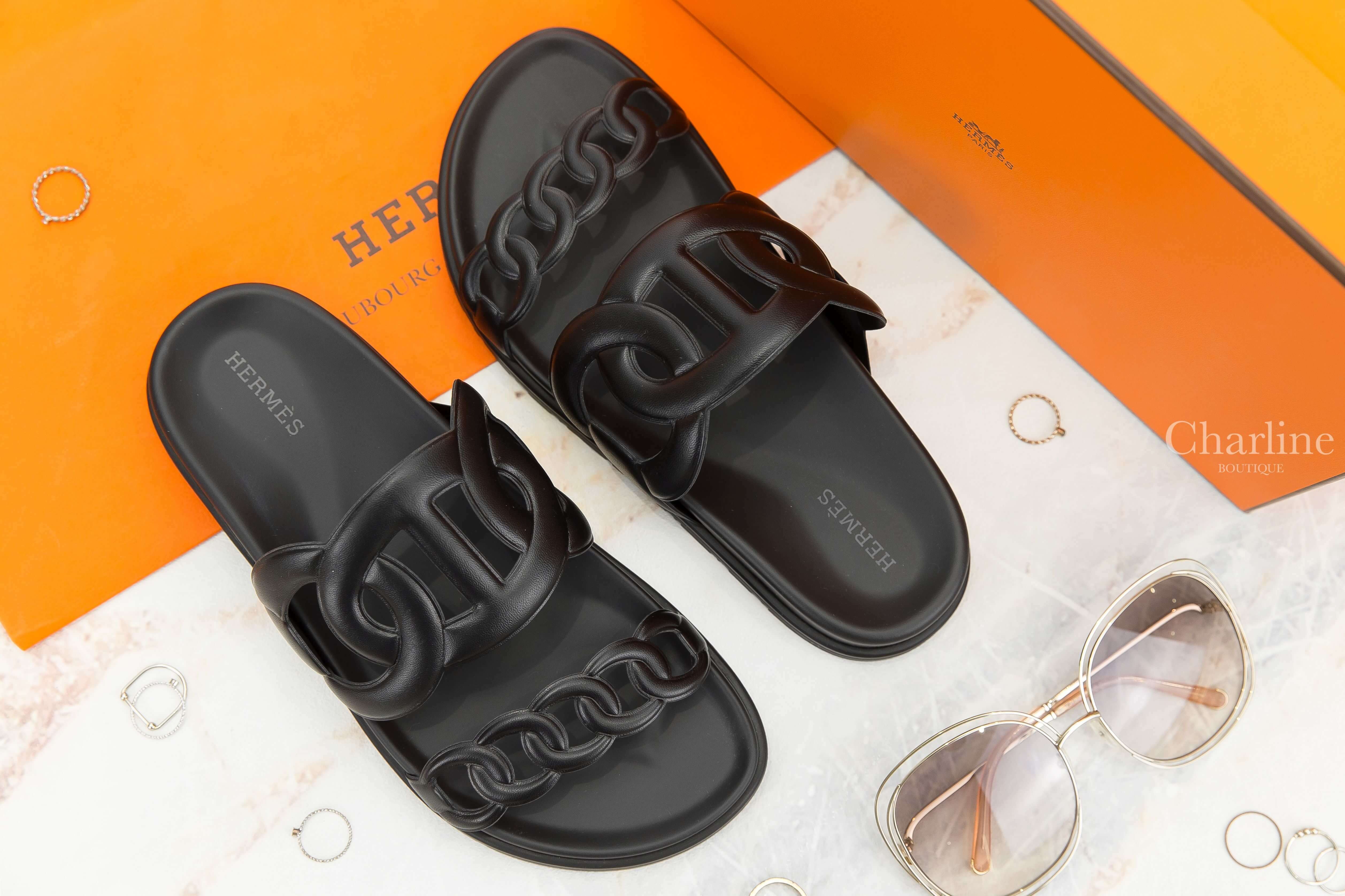 Hermès Extra Sandal 黑色θ牛皮平底拖鞋-Charline Boutique 精品代購