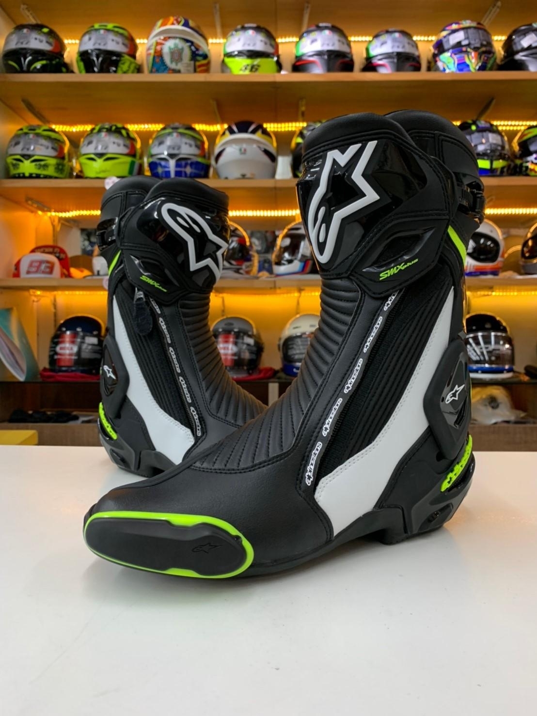 ALPINESTARS SMX PLUS V2 BLACK/WHITE/YELLOW 黑白螢光黃 車靴