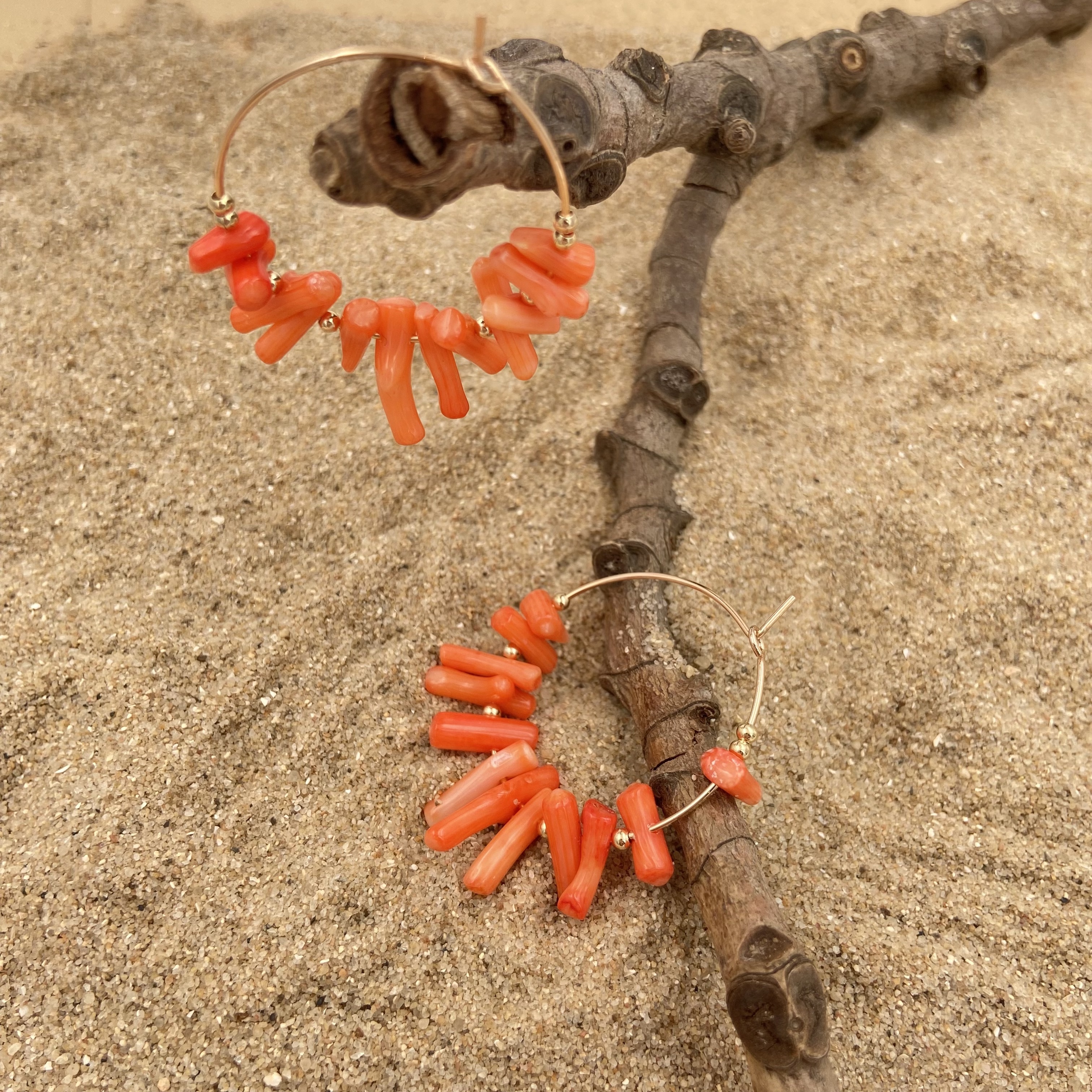 COLE COOL簡約天然珊瑚14KGF防敏感耳環