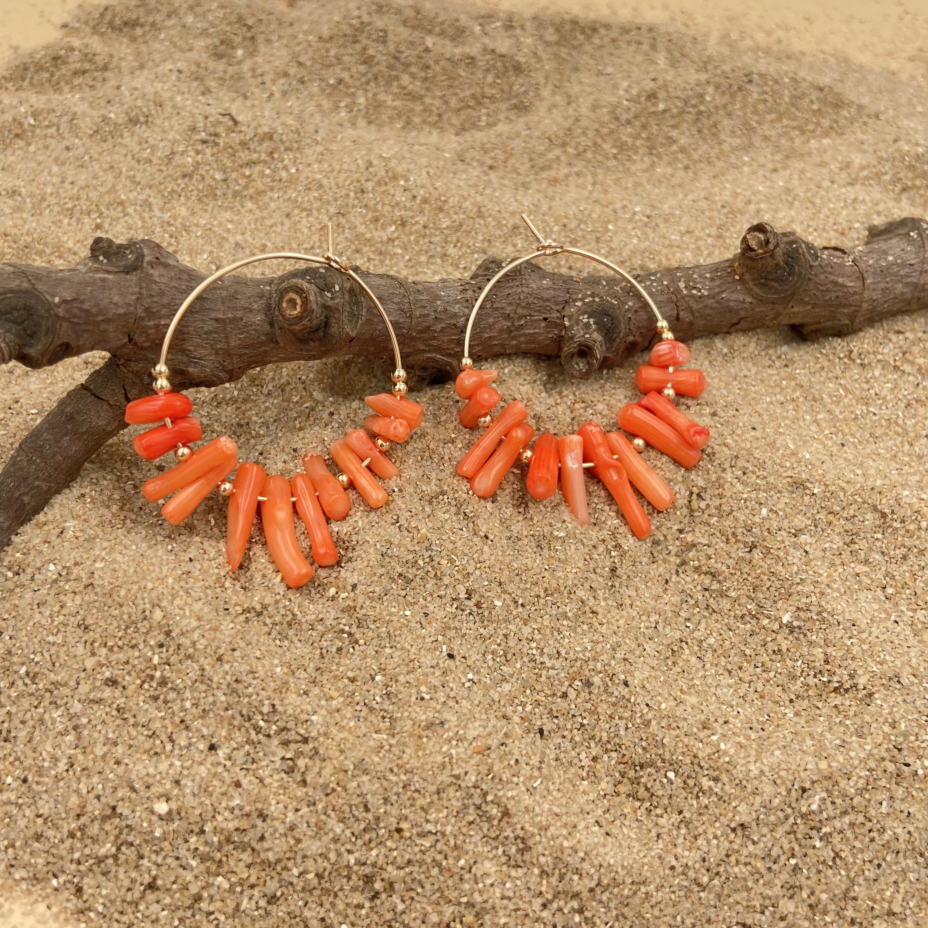 COLE COOL簡約天然珊瑚14KGF防敏感耳環