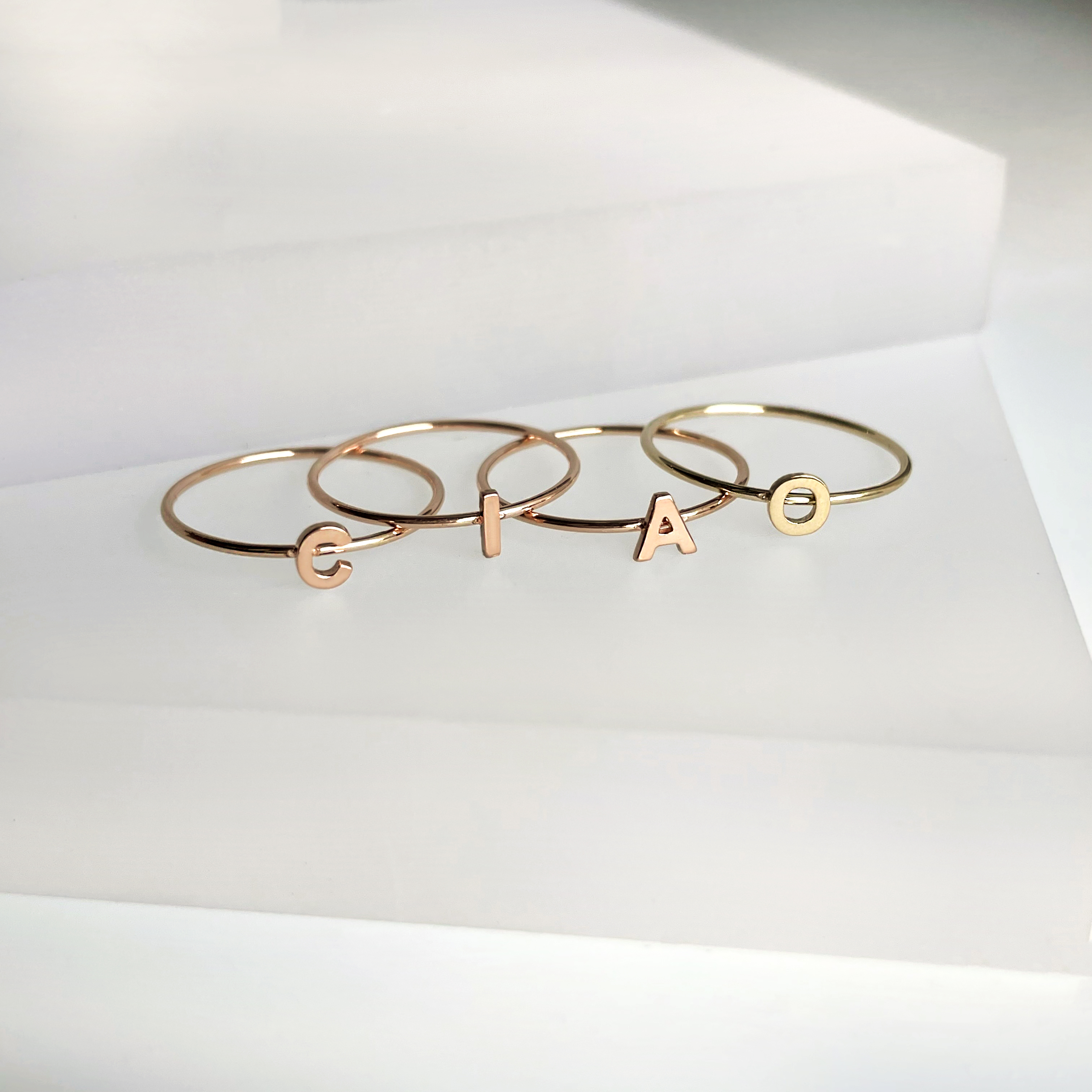 14K純金 字母戒指