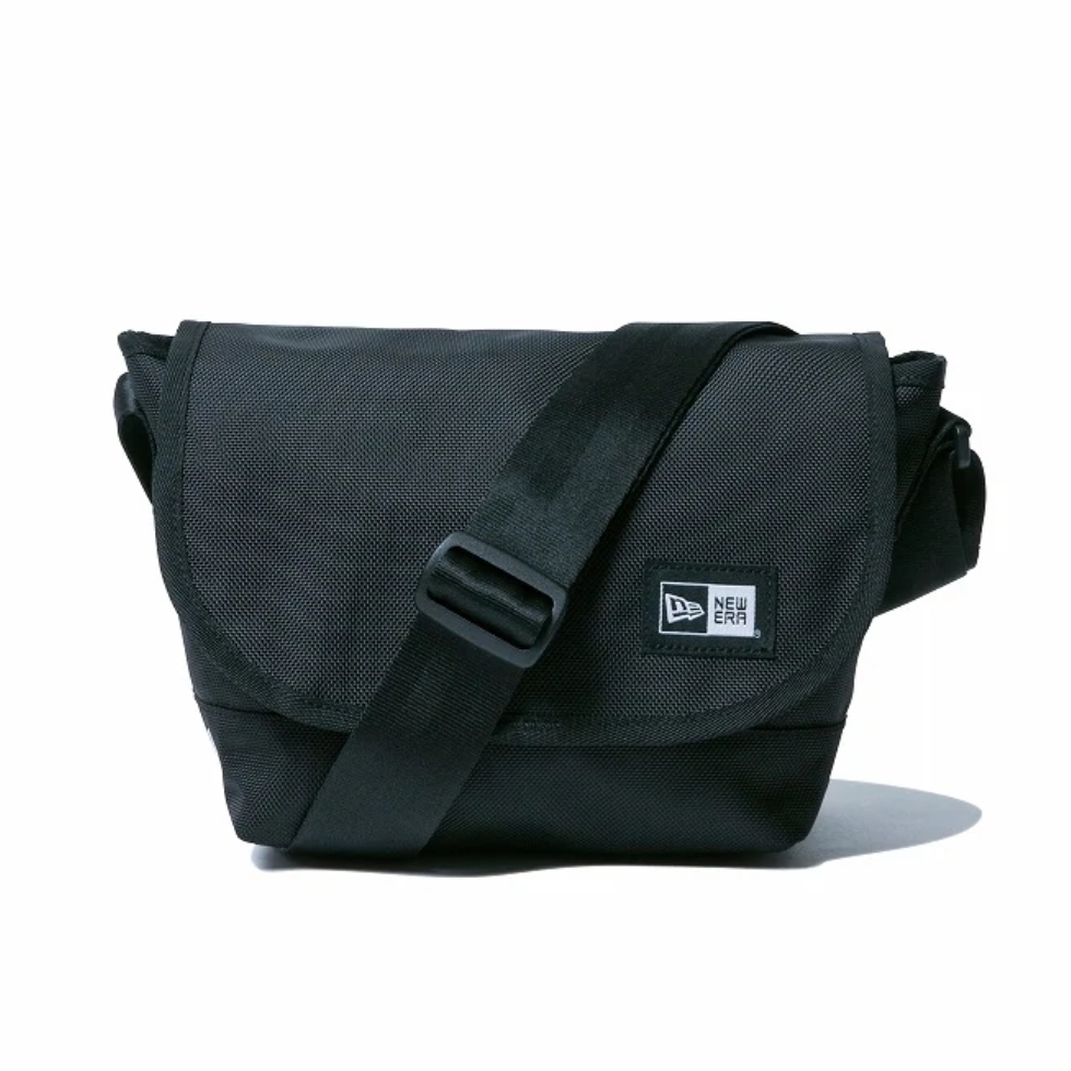 new-era-shoulder-bag-m-black