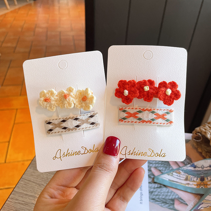 三朵小花刺繡髮夾