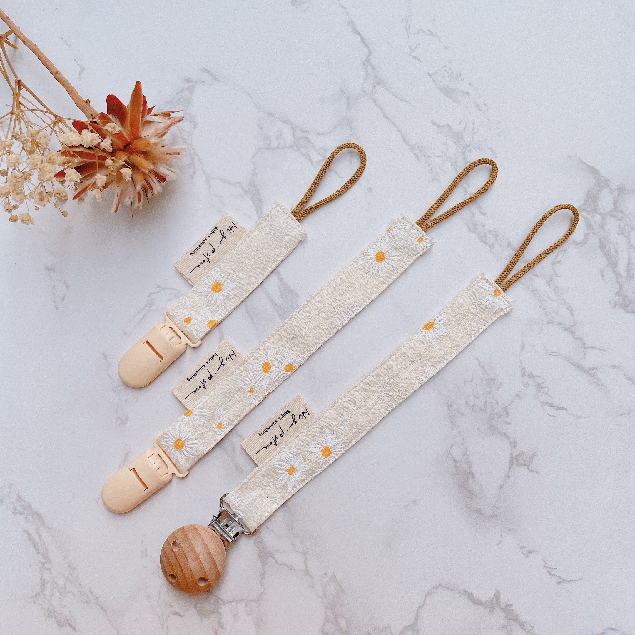 Hi Y.P store-櫸木夾-米白雛菊