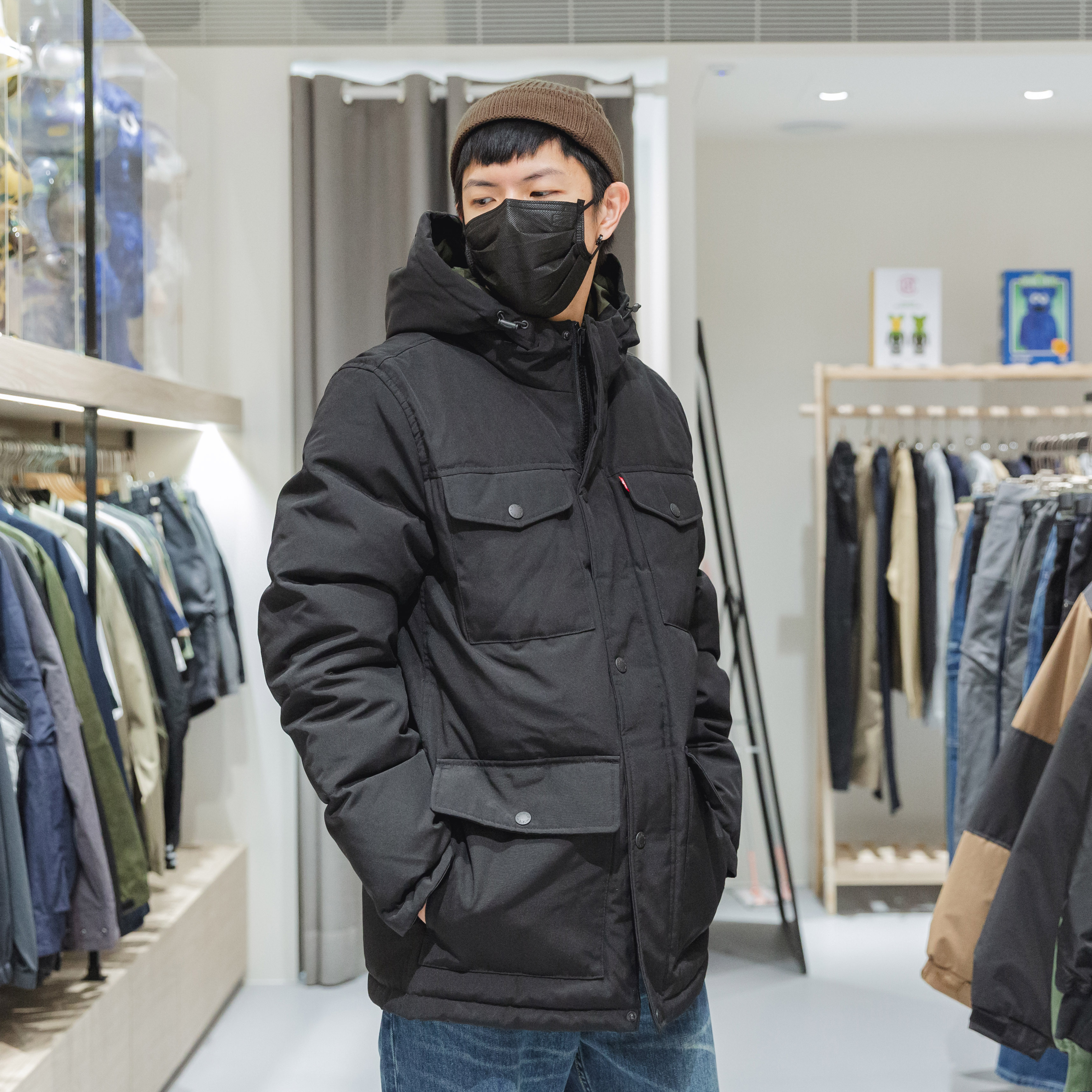 Levi's 男款 Arctic Cloth 防風 防水 內鋪棉 多口袋 厚磅 外套【LMORP320】