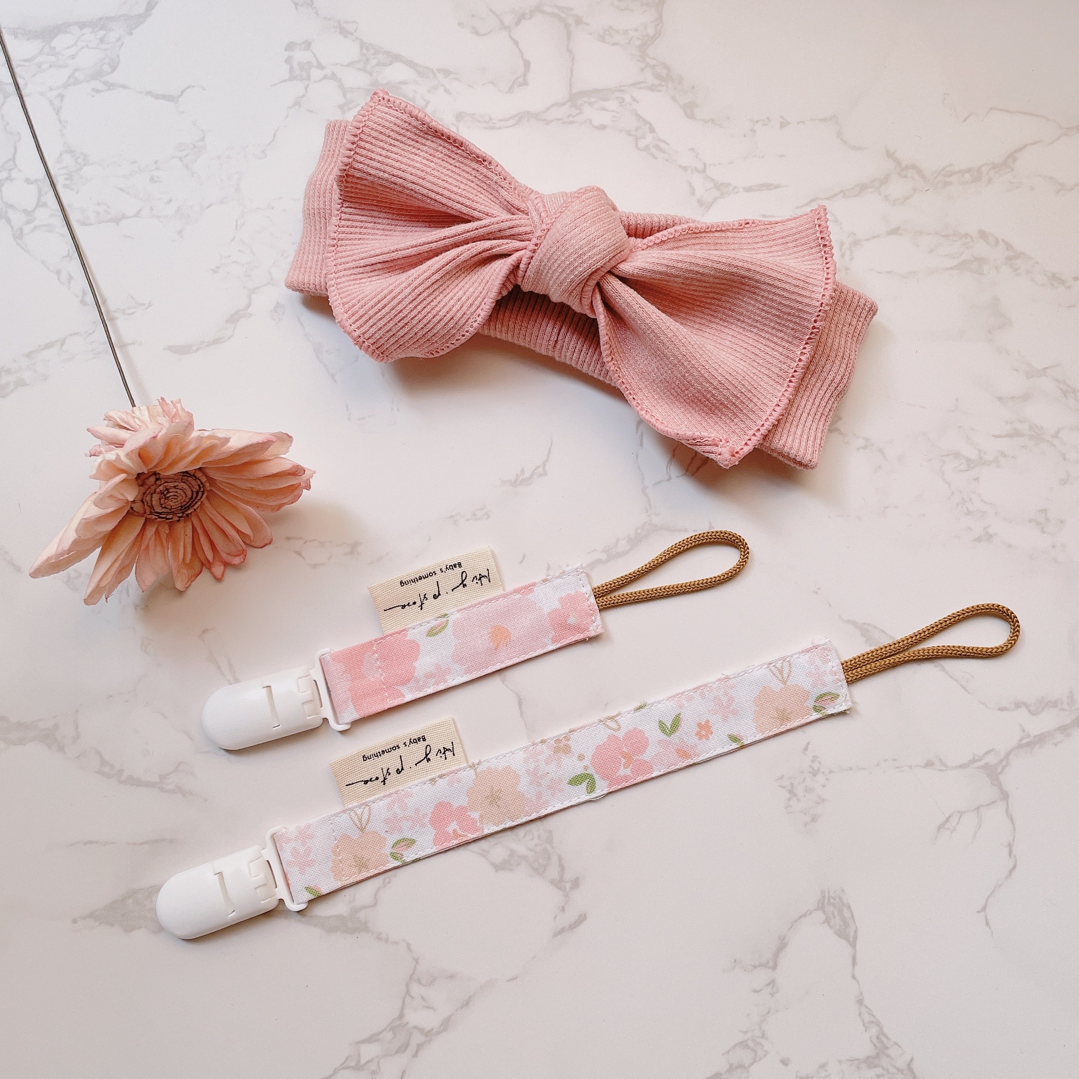 Hi Y.P store-鱷魚夾-粉嫩木槿