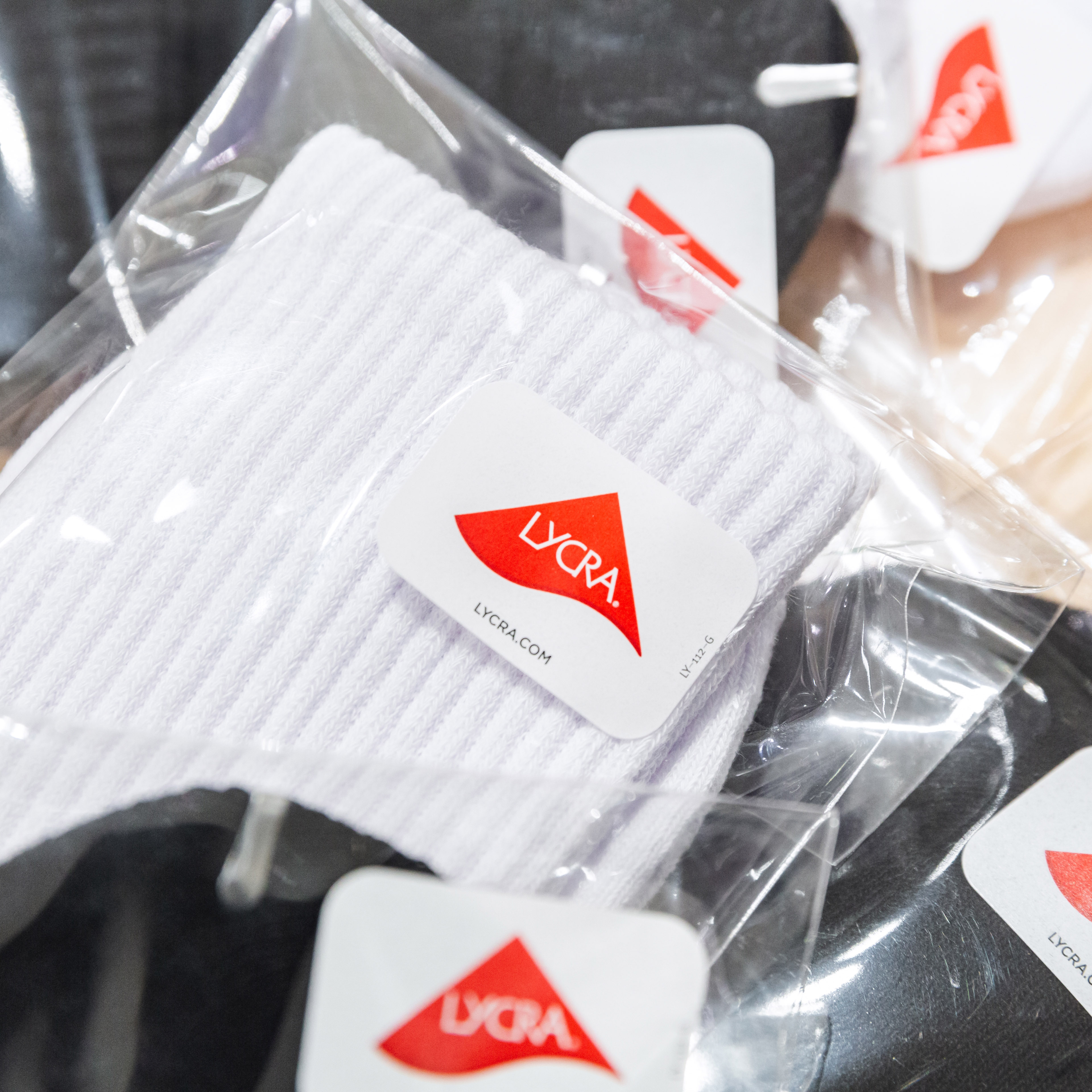 台灣製造 穿搭必備 萊卡LYCRA 專業級運動襪運動襪 厚底襪 足弓襪【LYCRA】