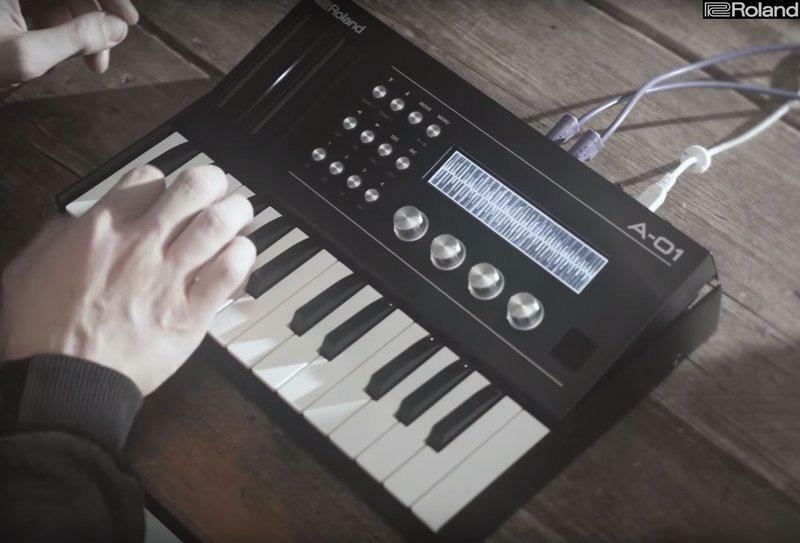 樂蘭 ROLAND A-01K (MIDI) 控制鍵盤 迷你音源機
