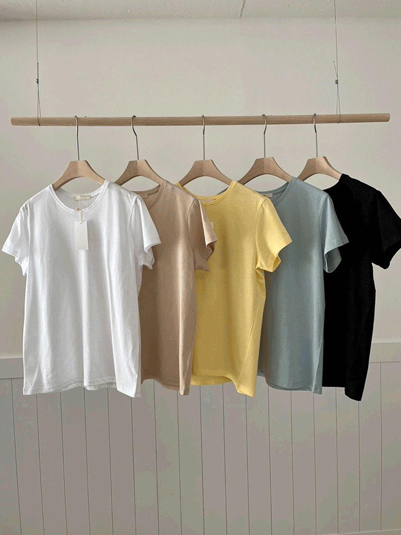 [現貨]簡約素色短袖上衣 [ 2色 ]