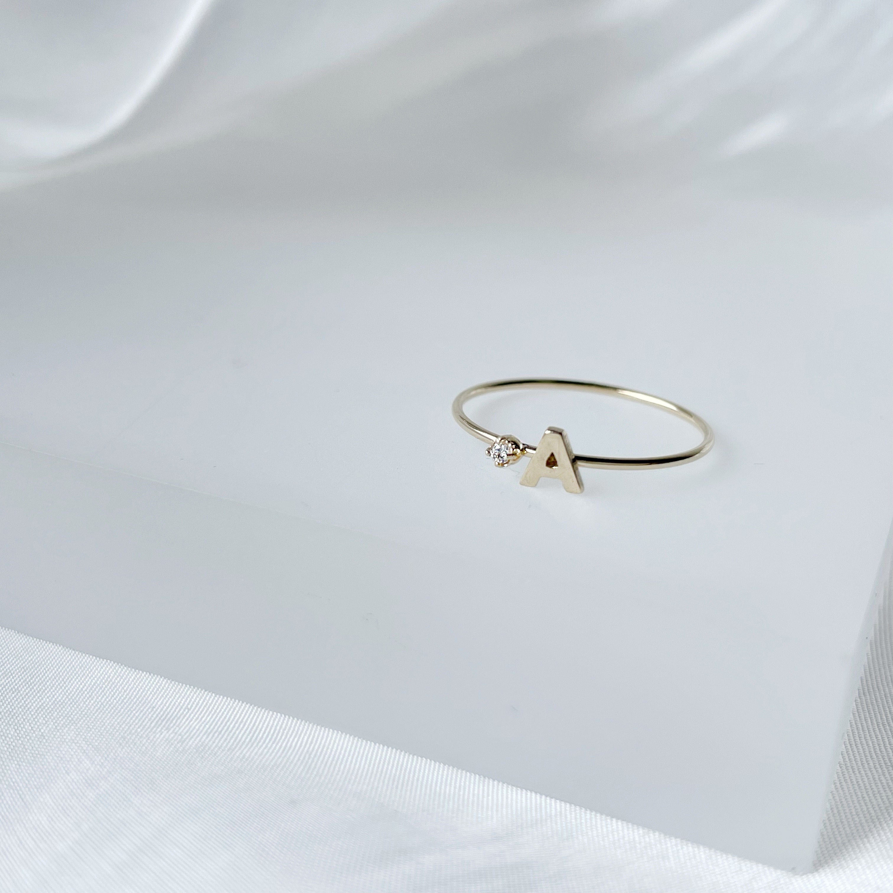 14K純金 1.5分白鑽字母戒指