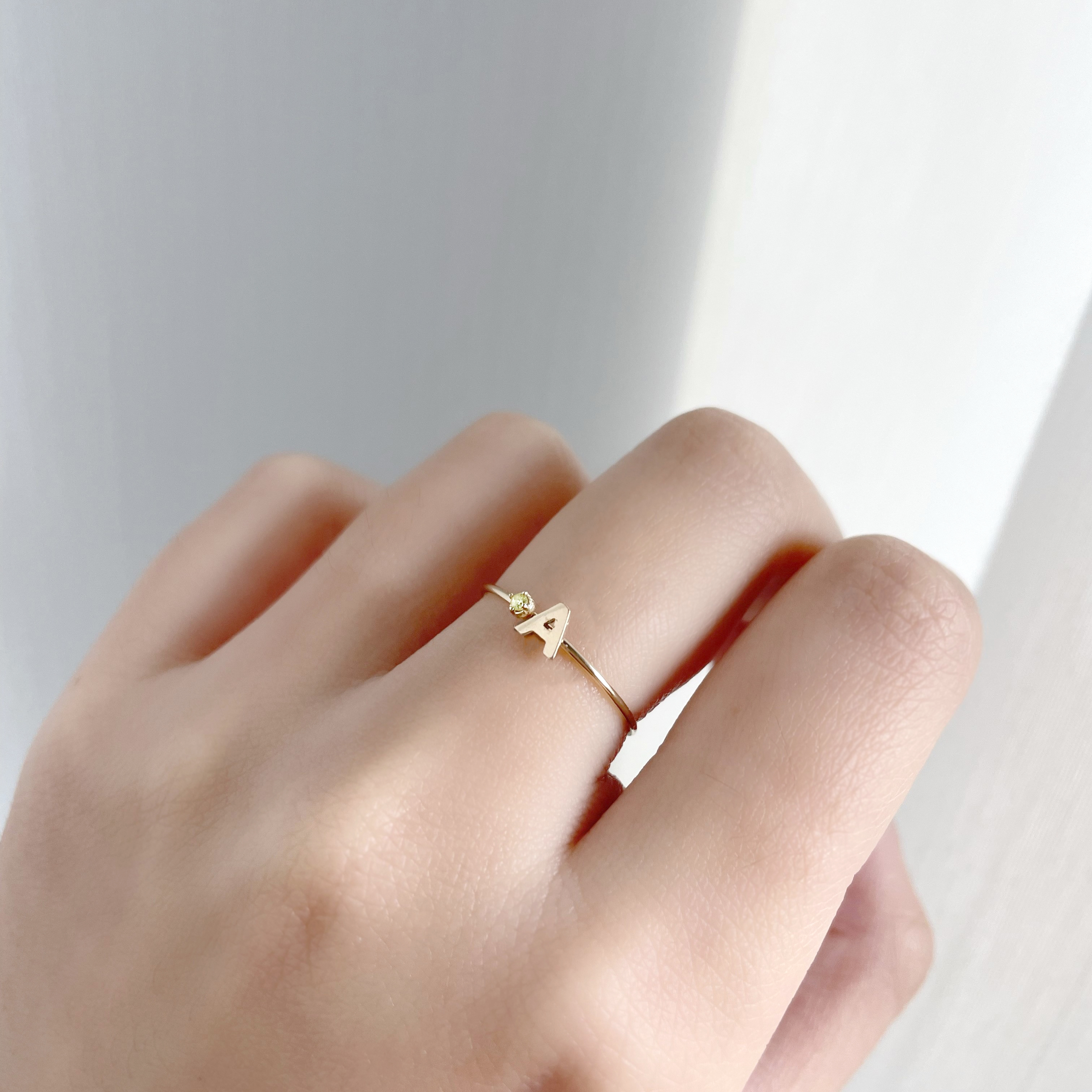 14K純金 1.5分黃鑽字母戒指