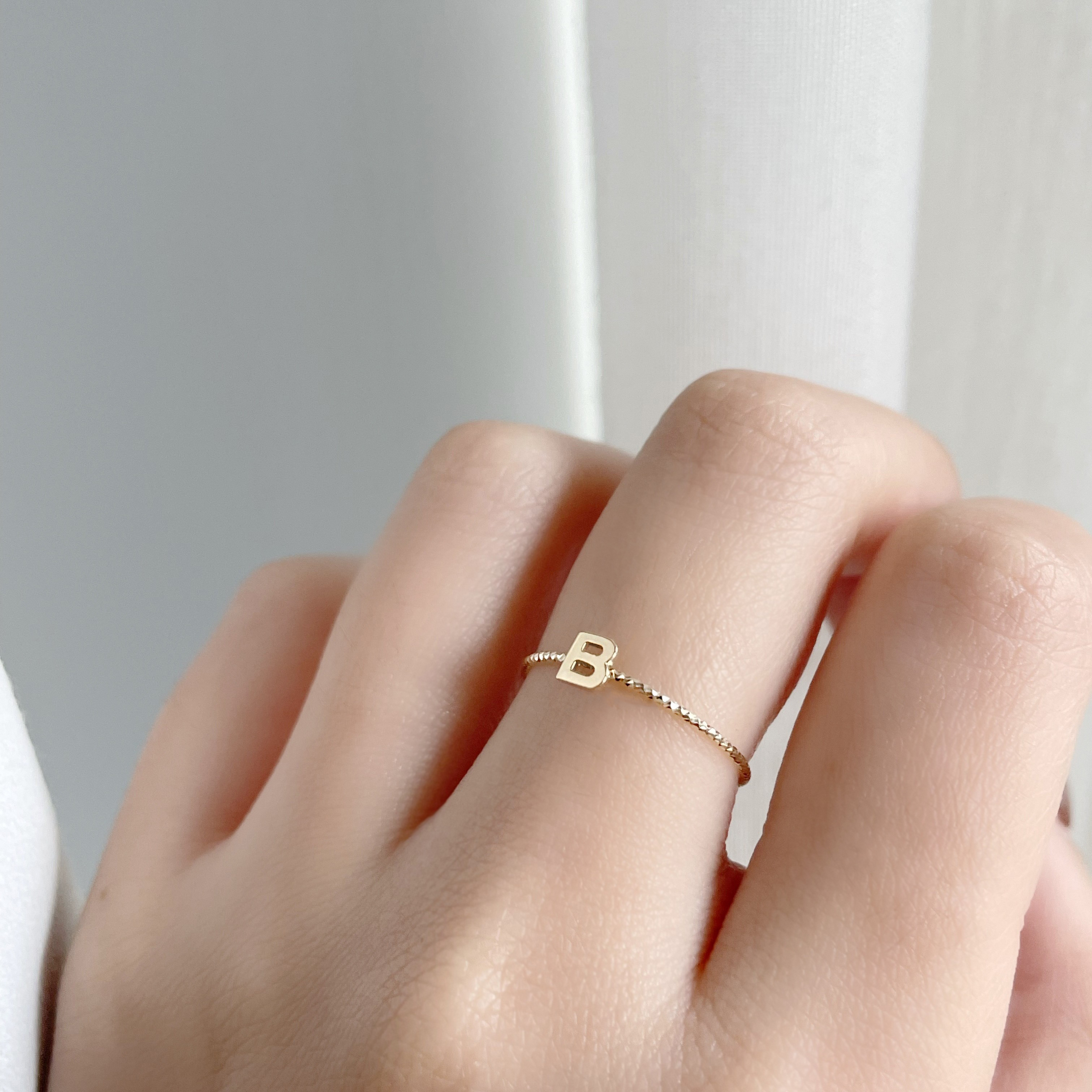 14K純金 亮亮字母戒指