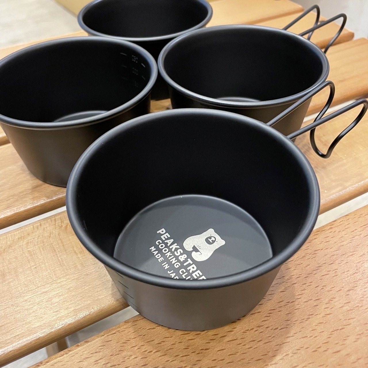 日本 PEAKS&TREES 不銹鋼黑色碗 單入 大口碗 雪拉杯 日本製 耳掛碗 掛耳碗 提耳碗 風格露營 霧黑