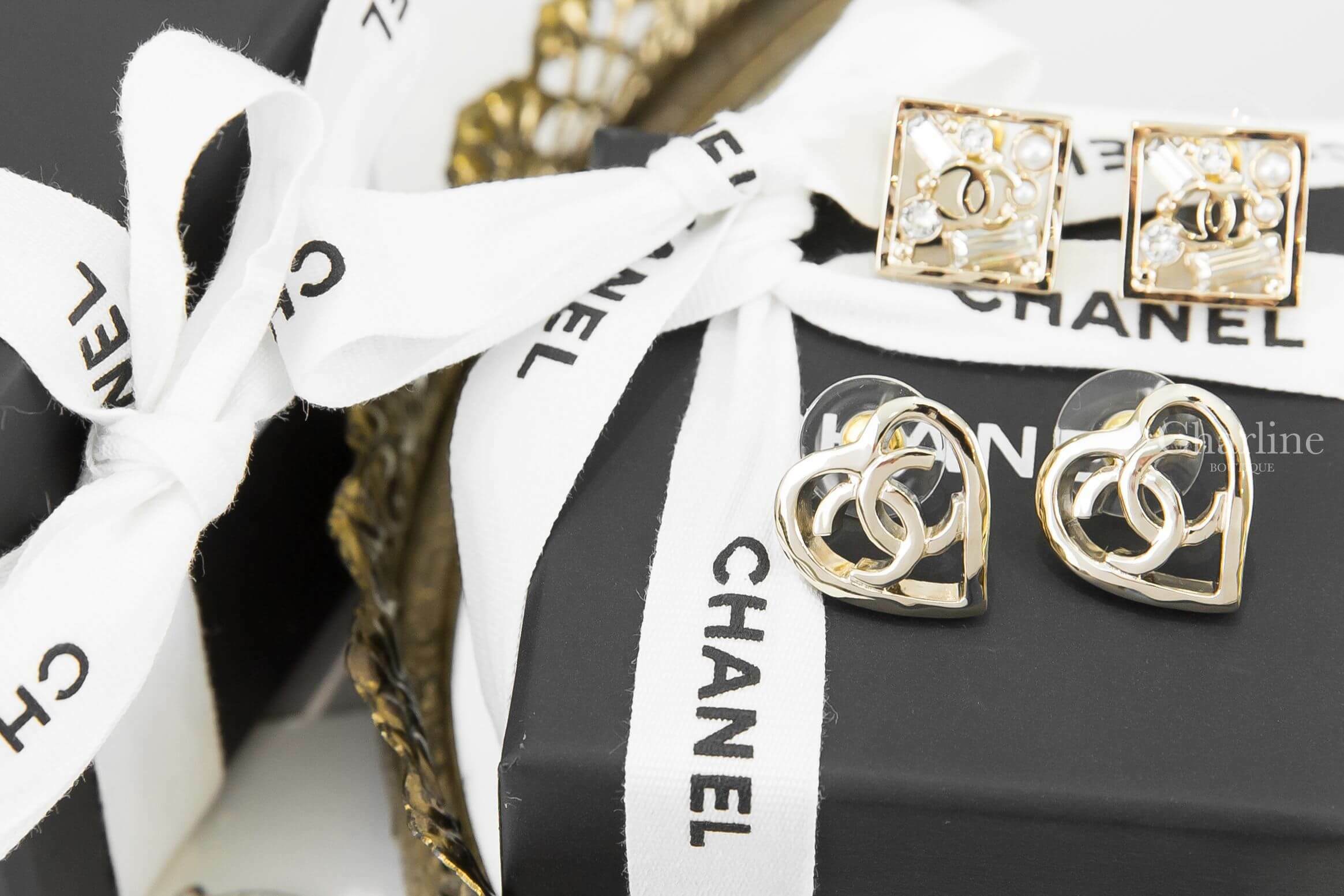 Chanel Earrings 金色簍空CC愛心耳環-Charline Boutique 精品代購