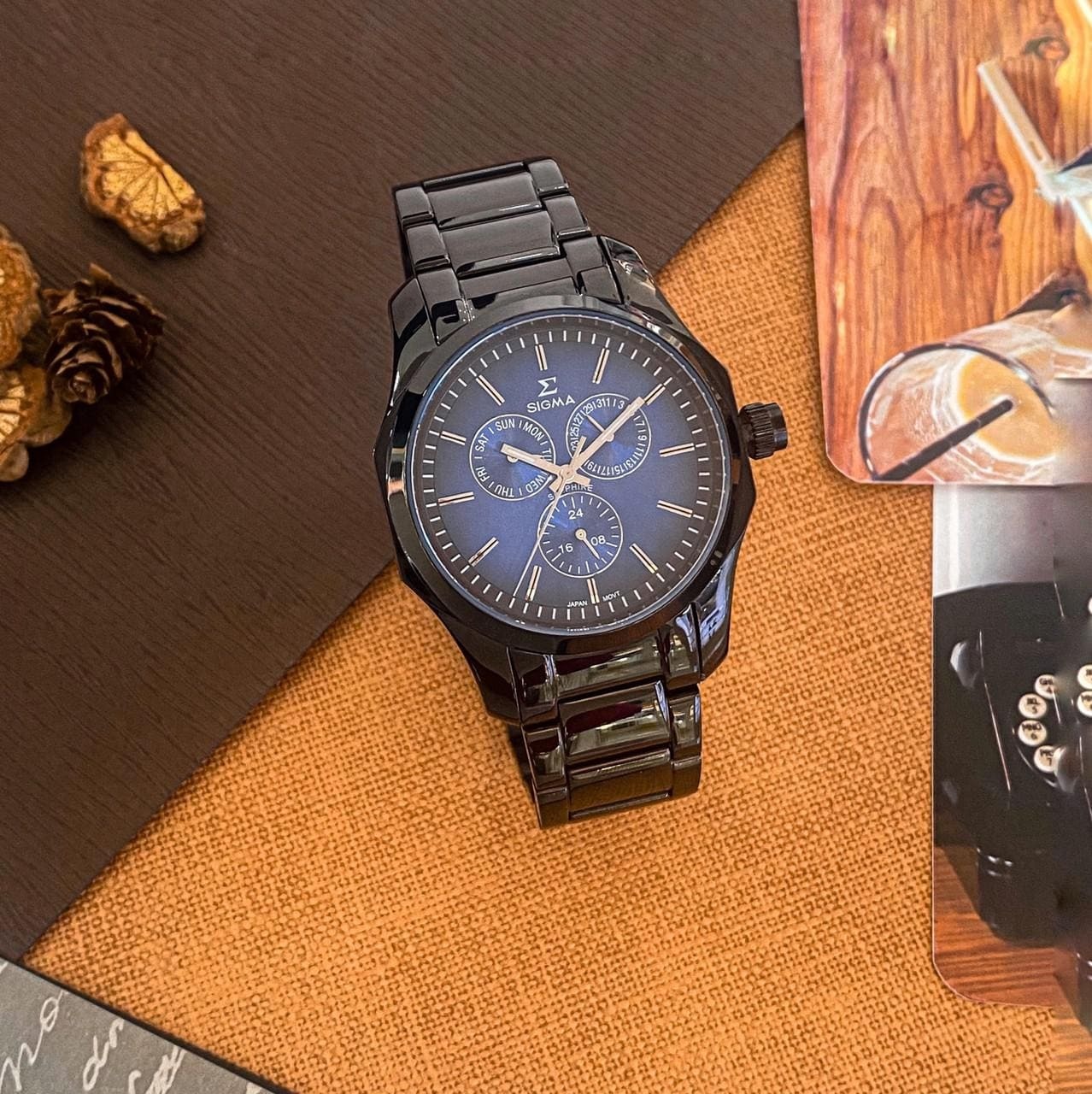 【SIGMA】完美角度黑鋼時尚腕錶 1018M-B3 42mm 現代鐘錶