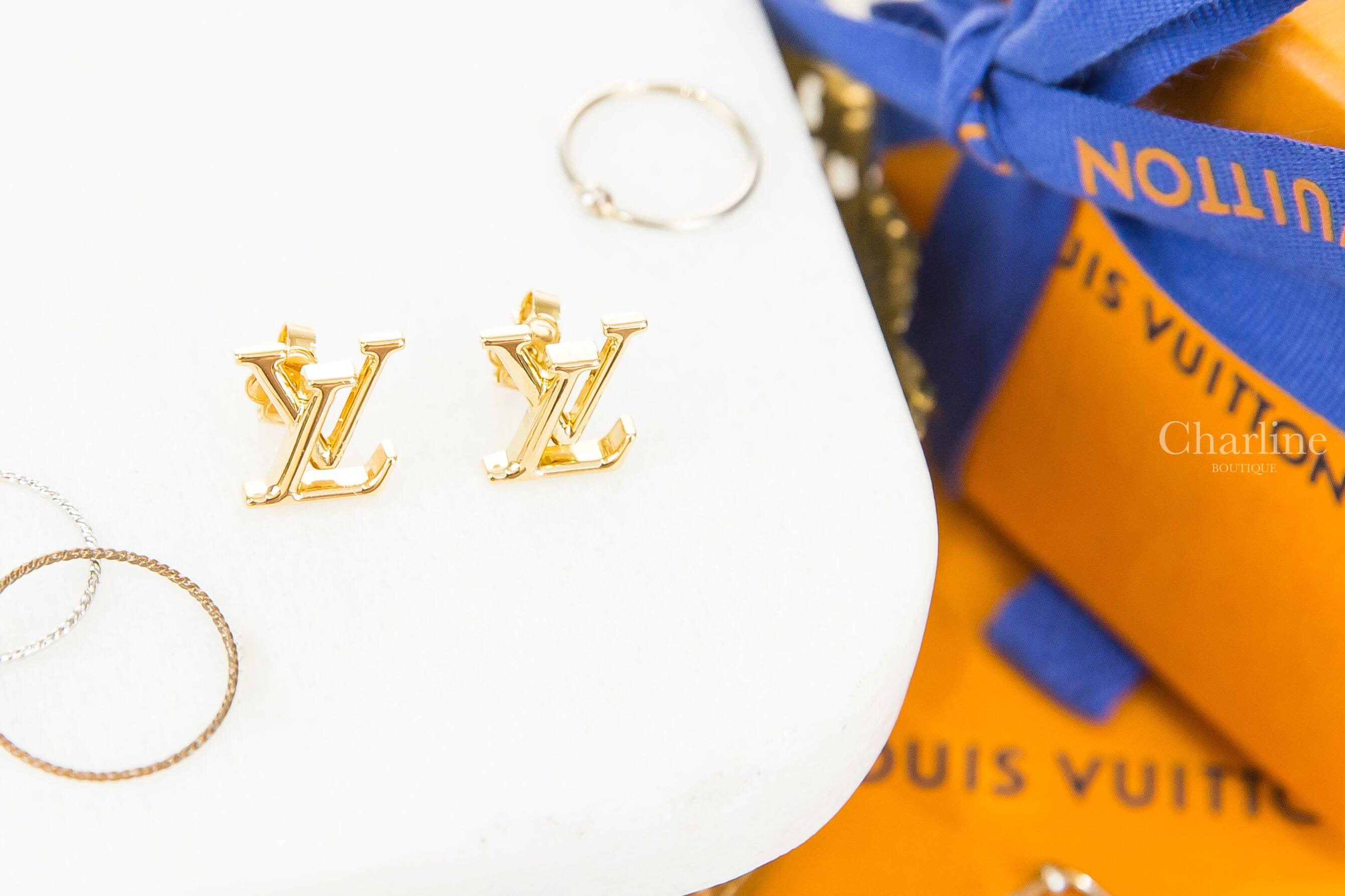 Louis Vuitton LV Iconic Earrings 金色字母耳環