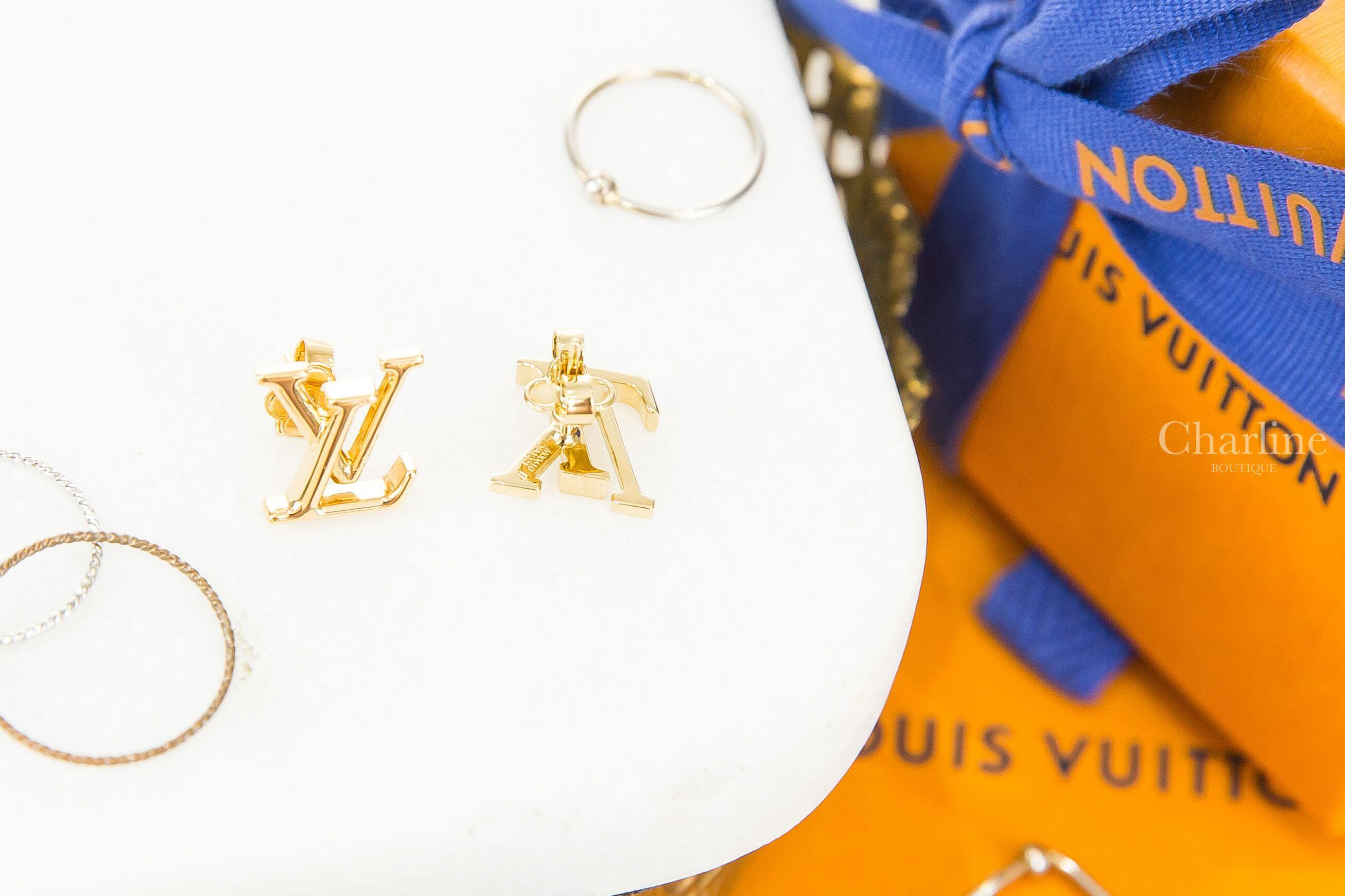 Louis Vuitton LV Iconic Earrings 金色字母耳環-Charline Boutique 精品代購