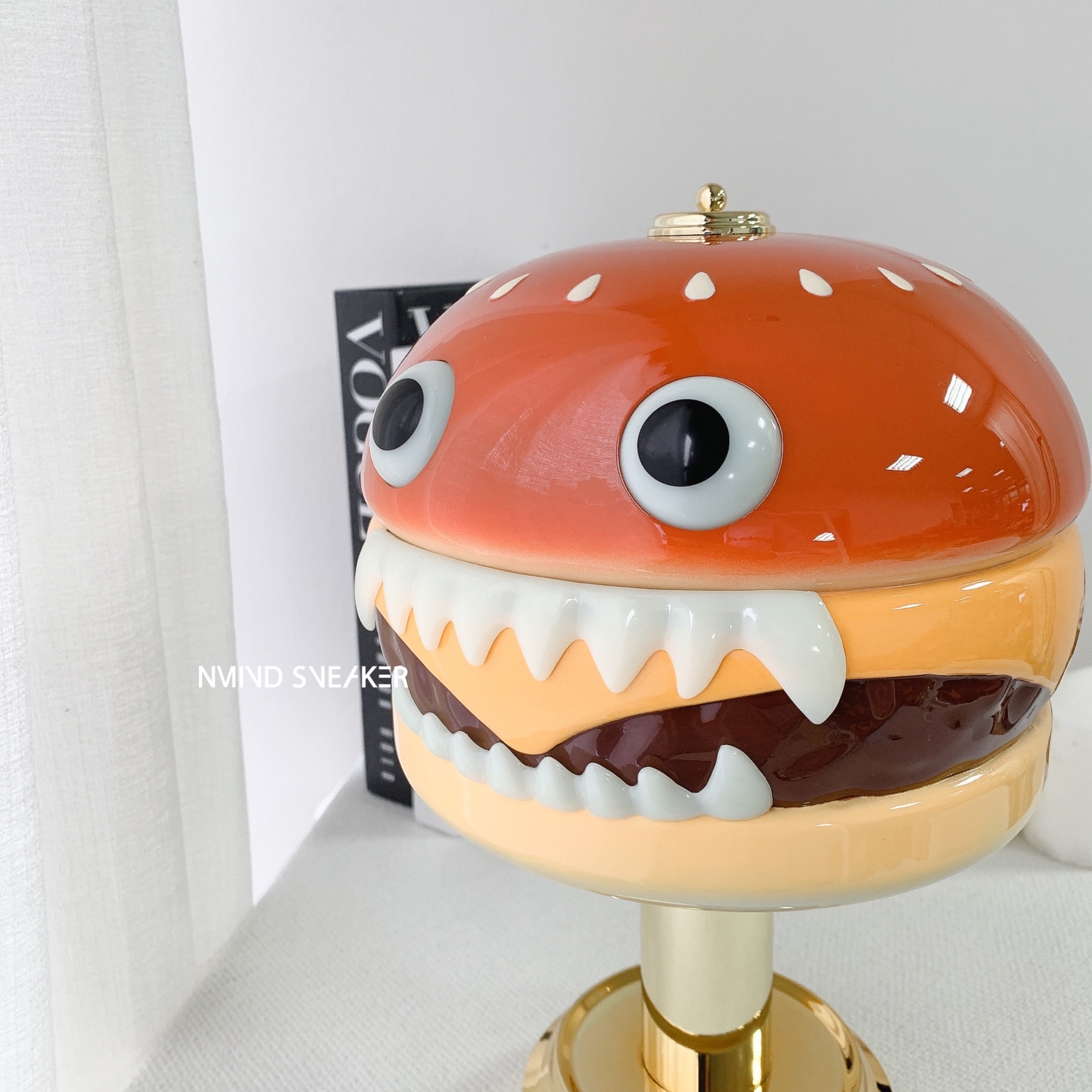 UNDERCOVER x Medicom Toy HAMBURGER LAMP 漢堡燈原色