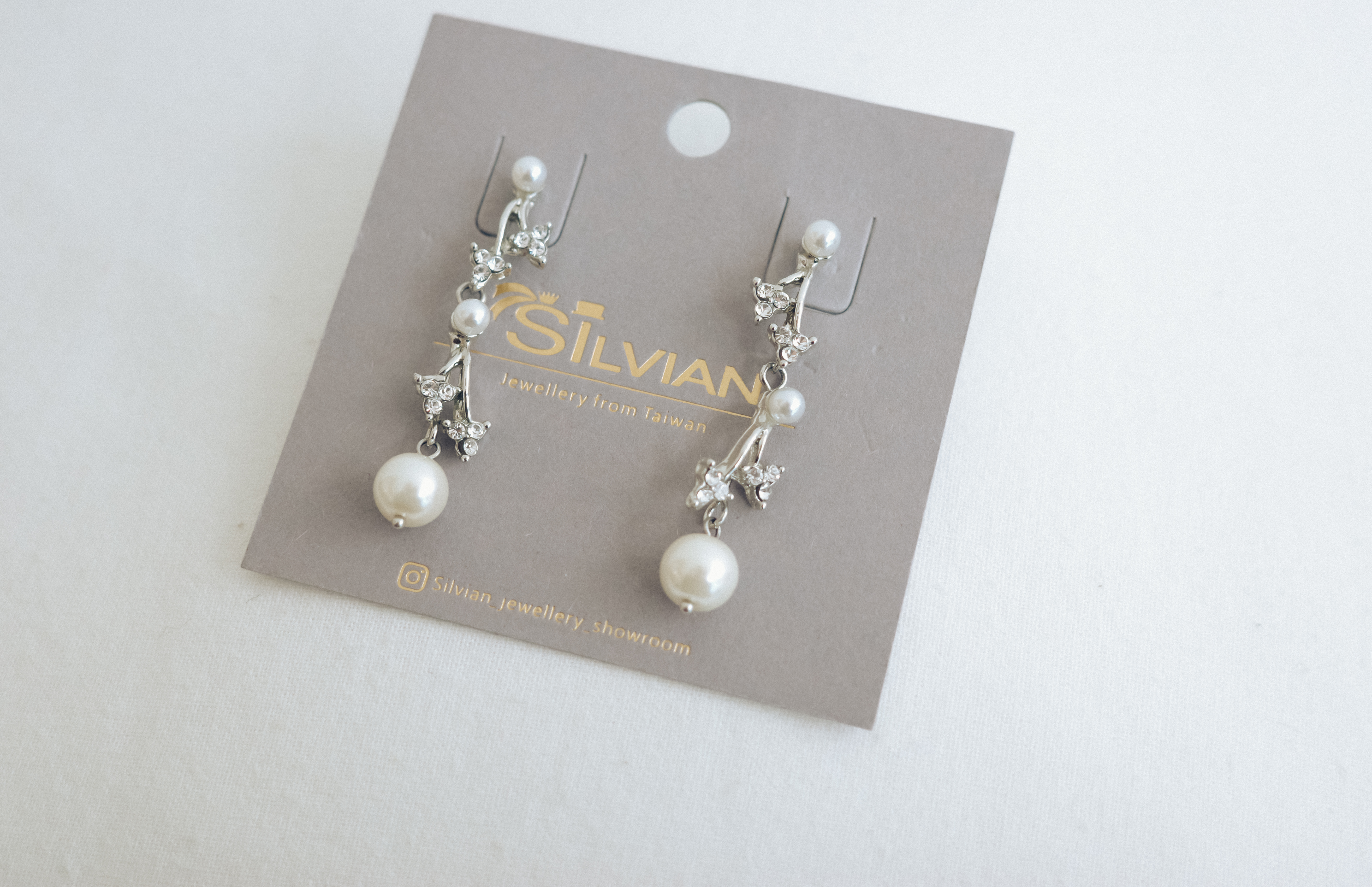 Earrings-552