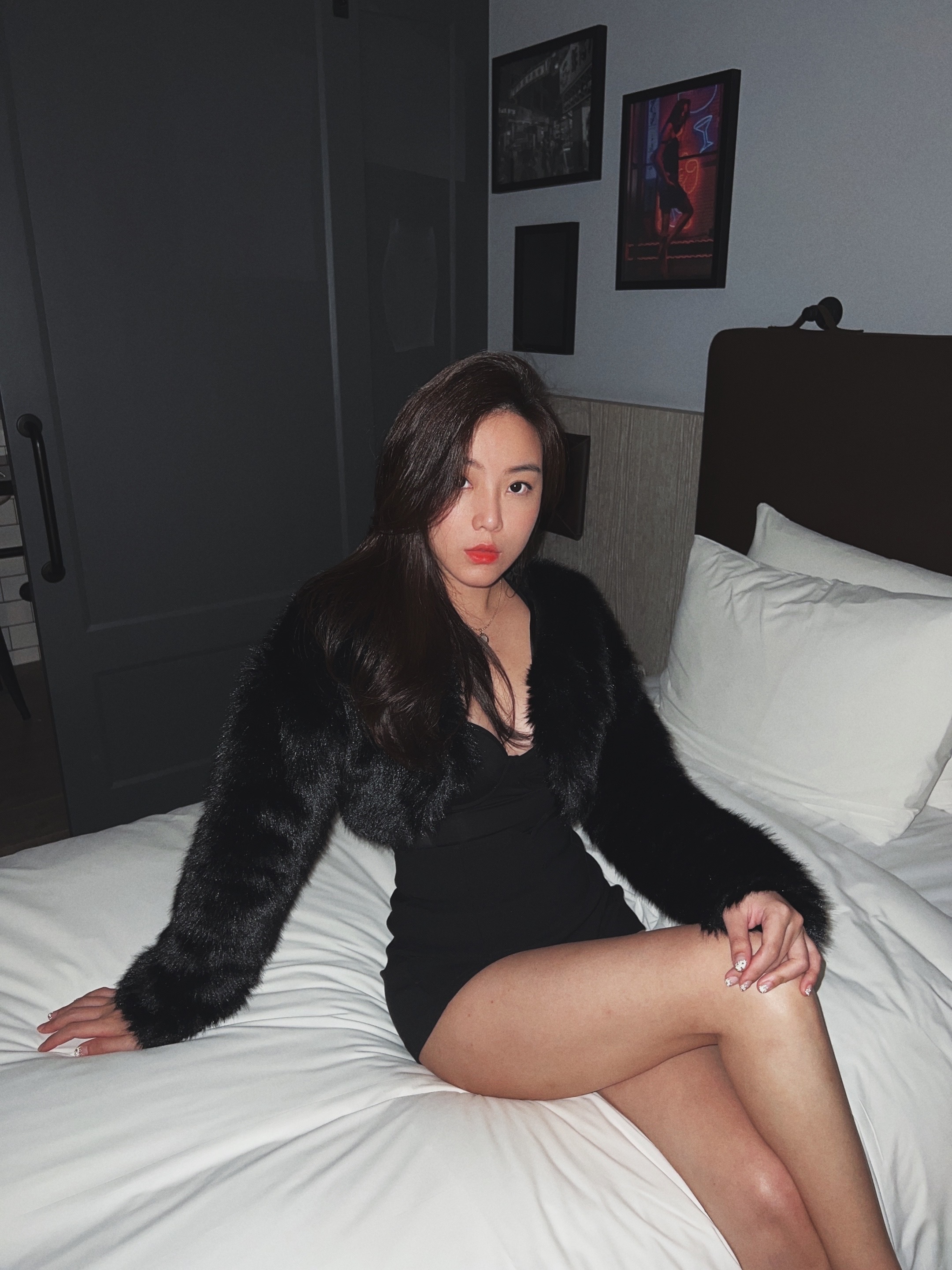 Midnight 自帶貴氣 超蓬毛短版外套