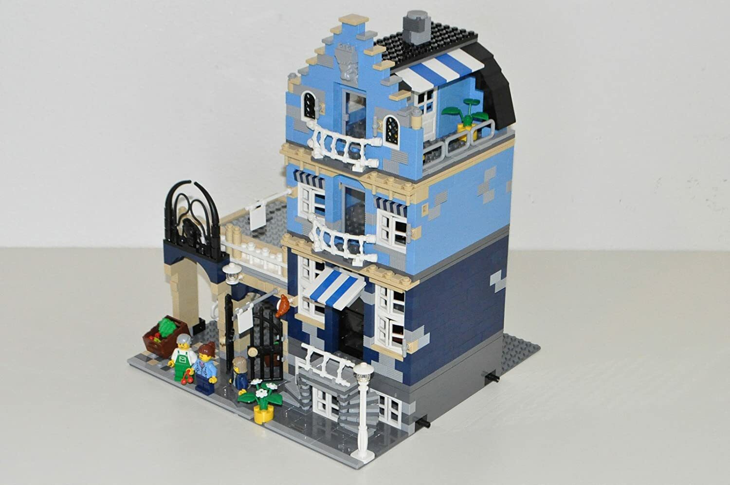 LEGO Creator 10190: Market Street