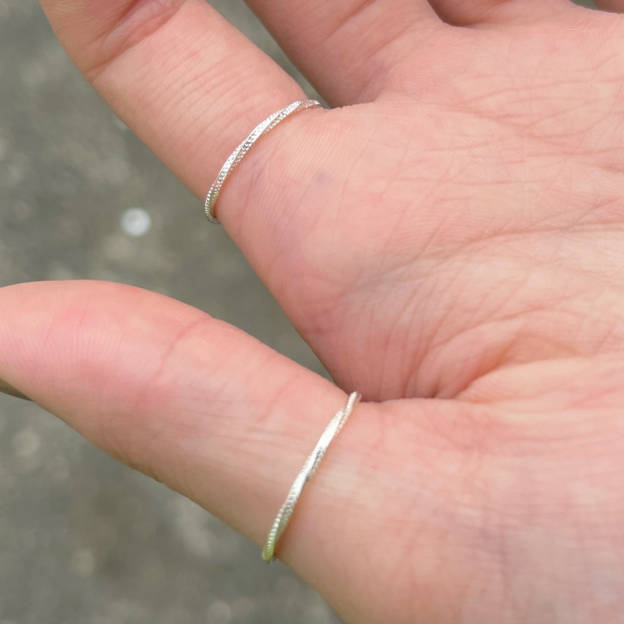 A14 (925silver) Gentle thread ring