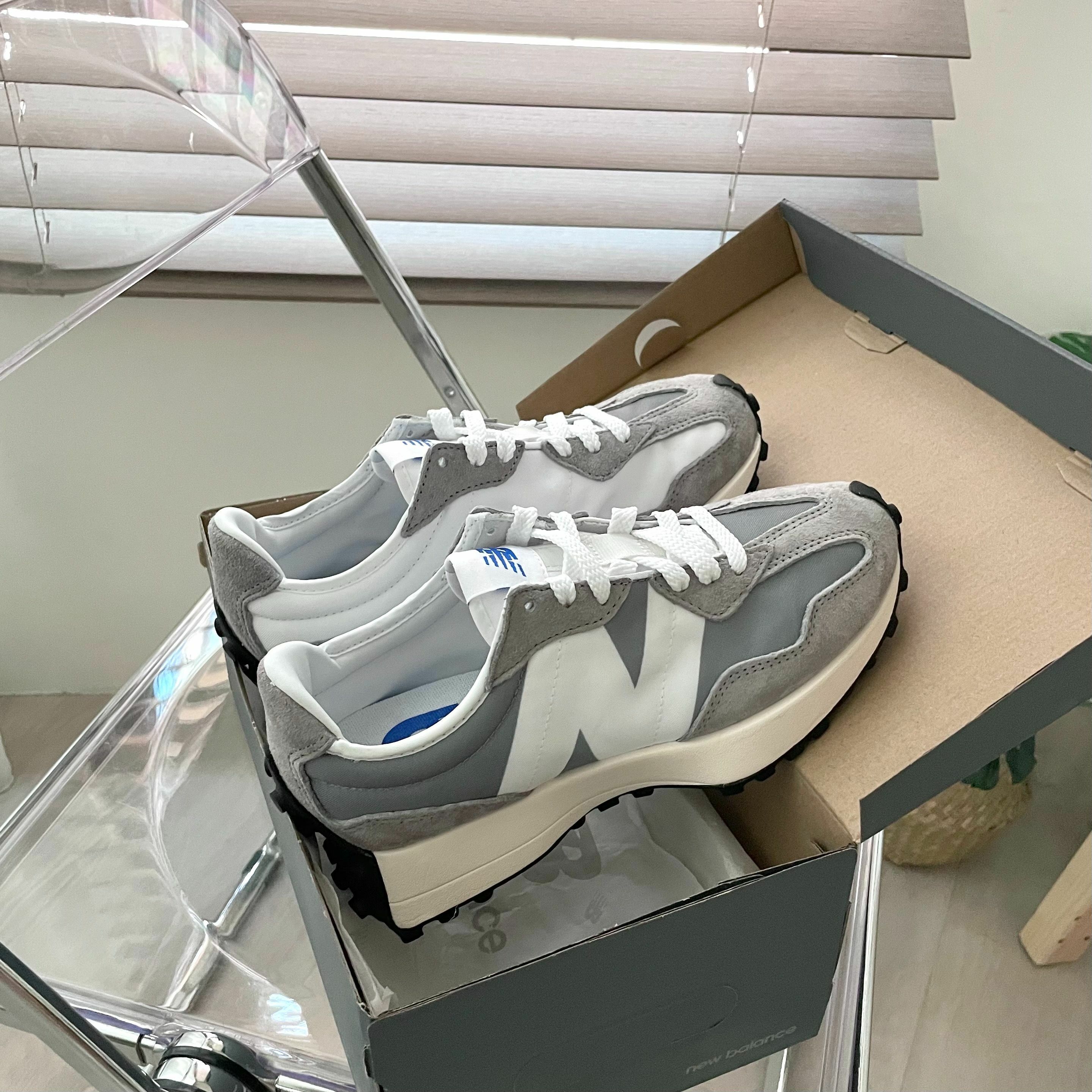 NEWBALANCE 327 元祖灰 MS327LAB