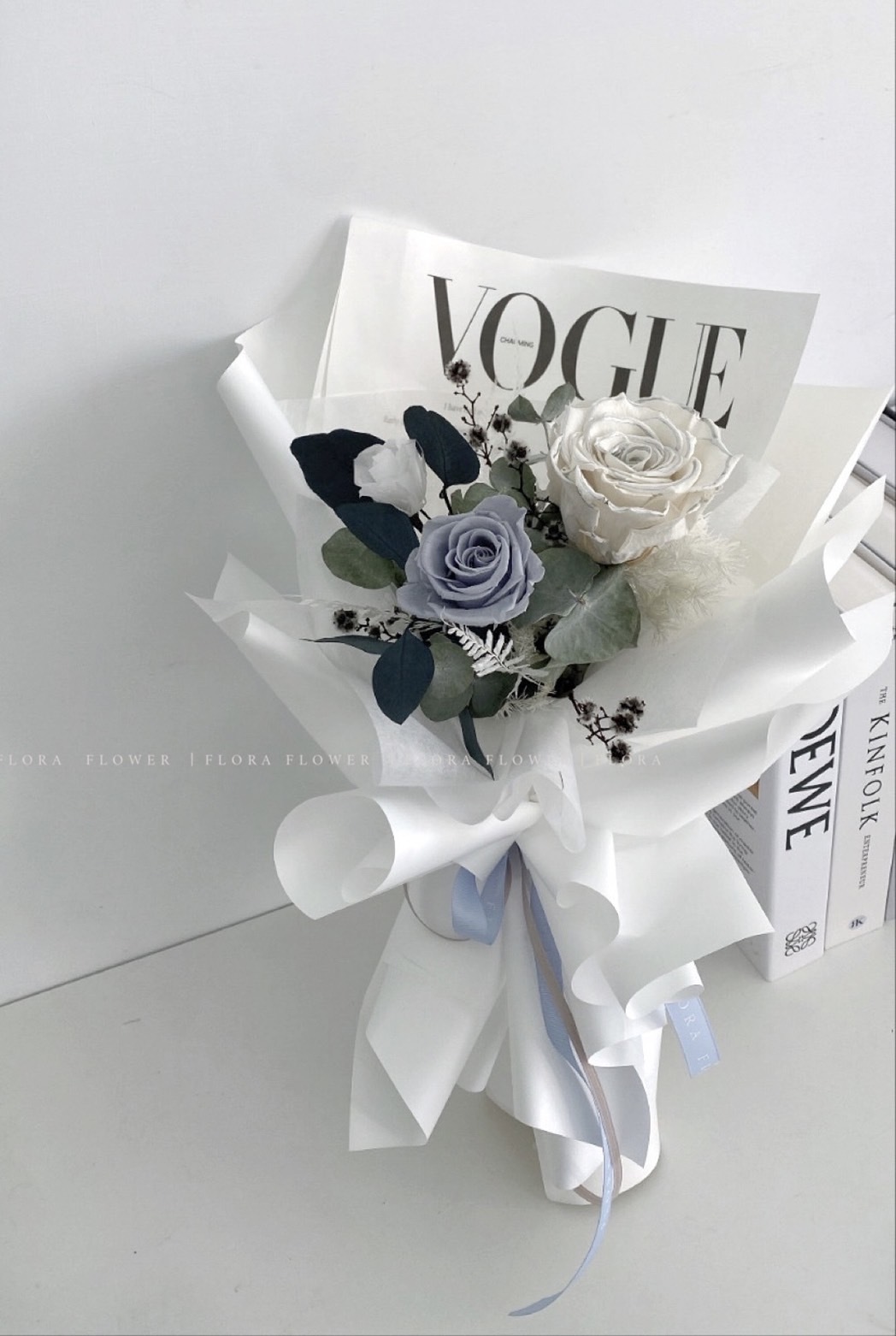 小香銀邊莫藍迪-VOGUE