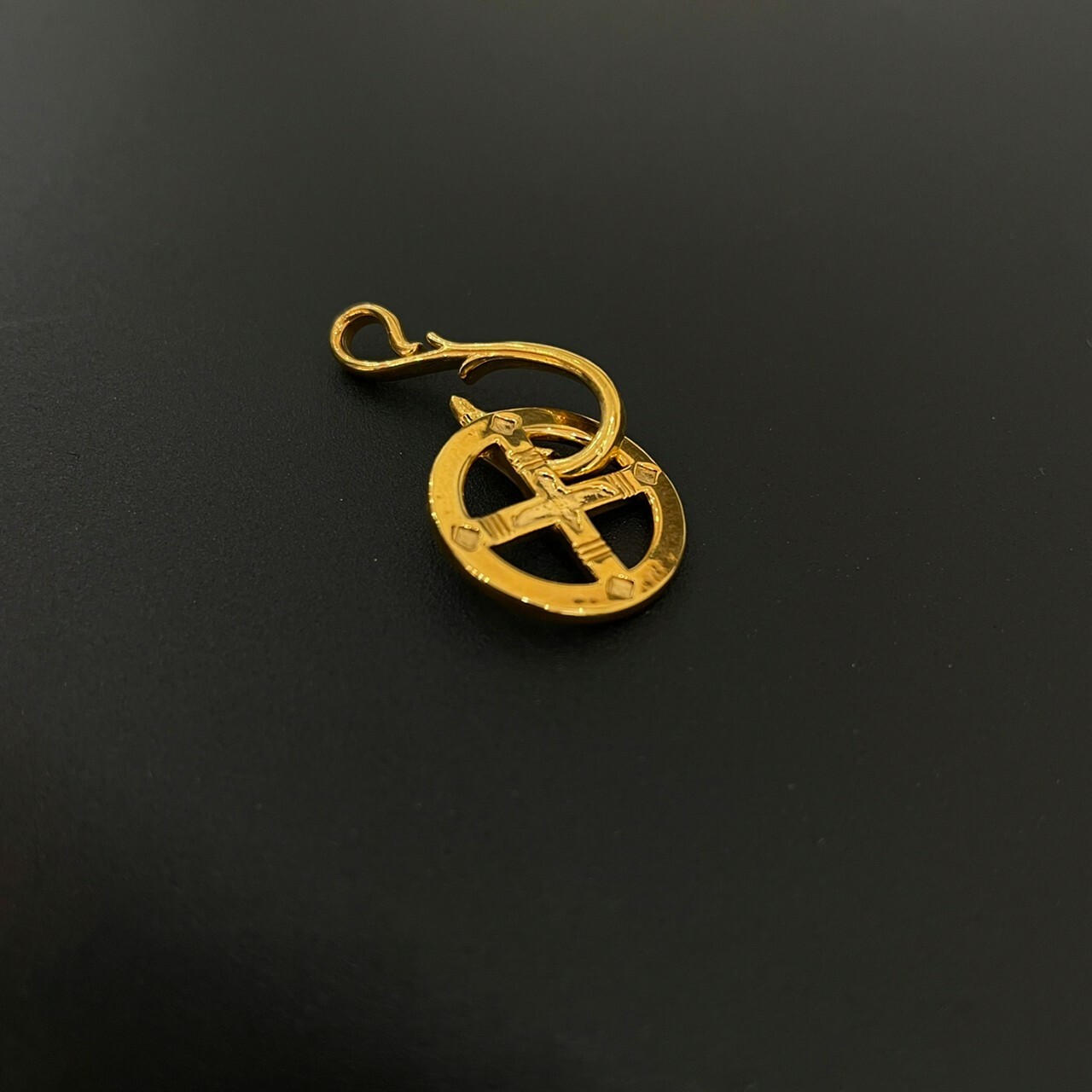 Corvus Metal 細角鍊組