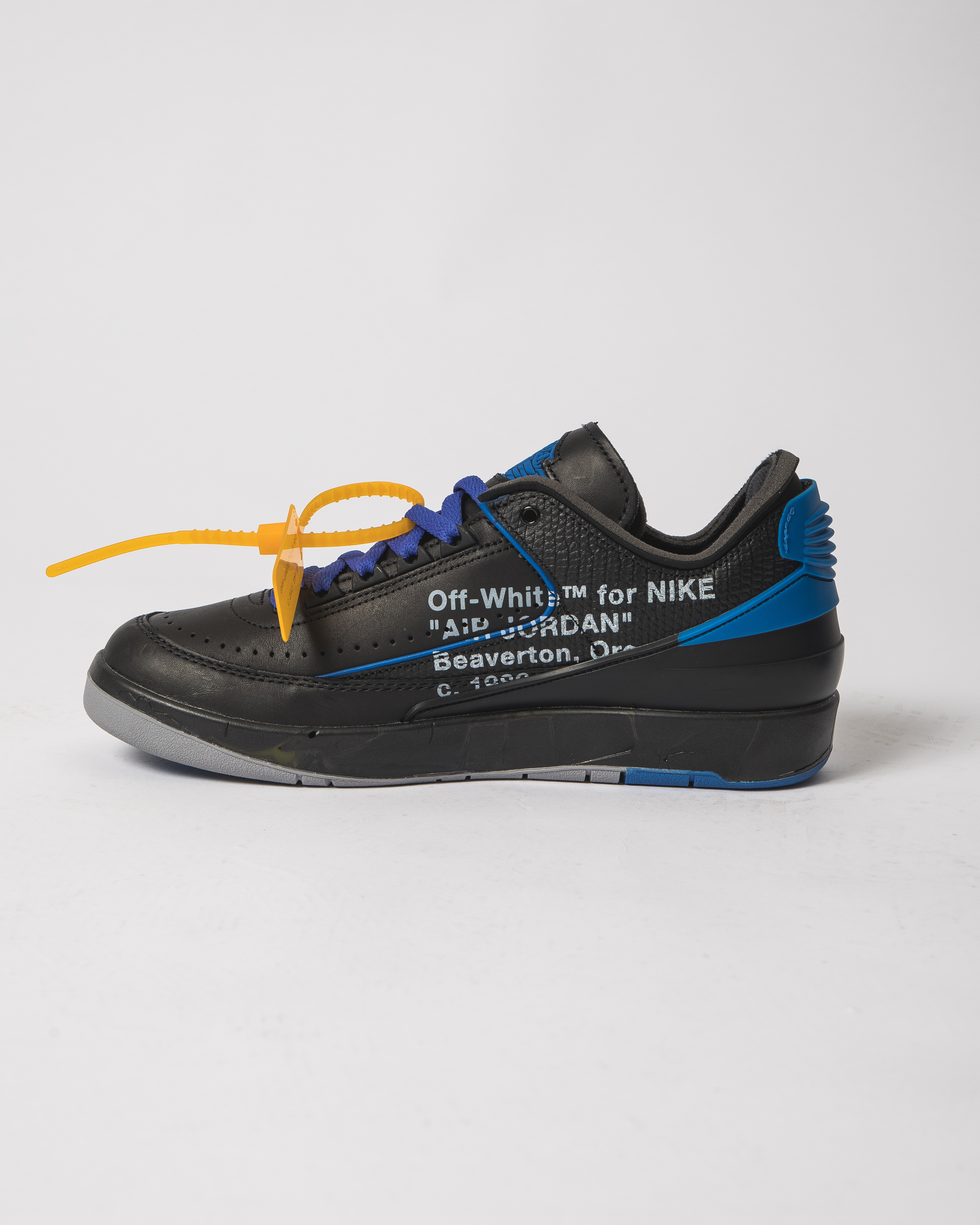 [現貨] Off-White™️ x Air Jordan 2 Retro Black Blue  DJ4375-004